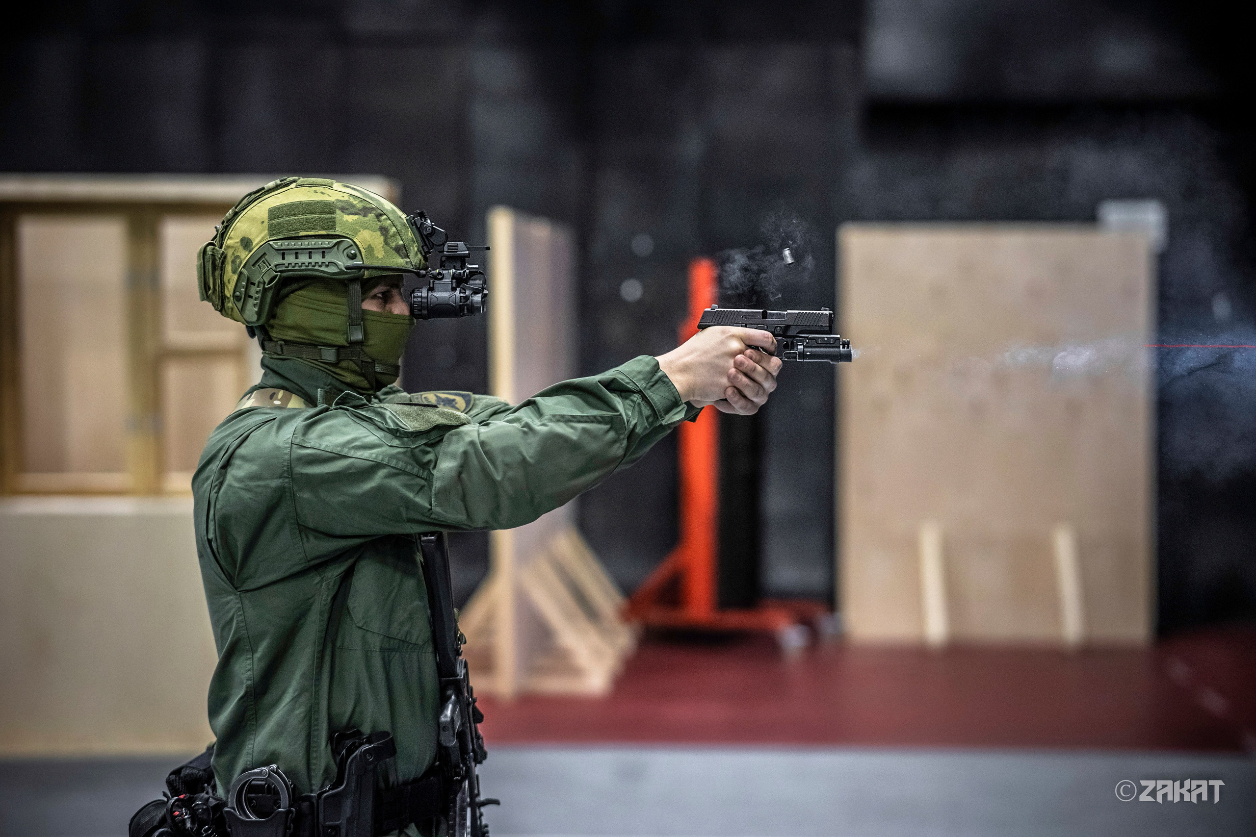 Фотосъемка силовиков. 2 СПП ГУ МВД России по г. Москва. Репортажный фотограф, Москва, Закат