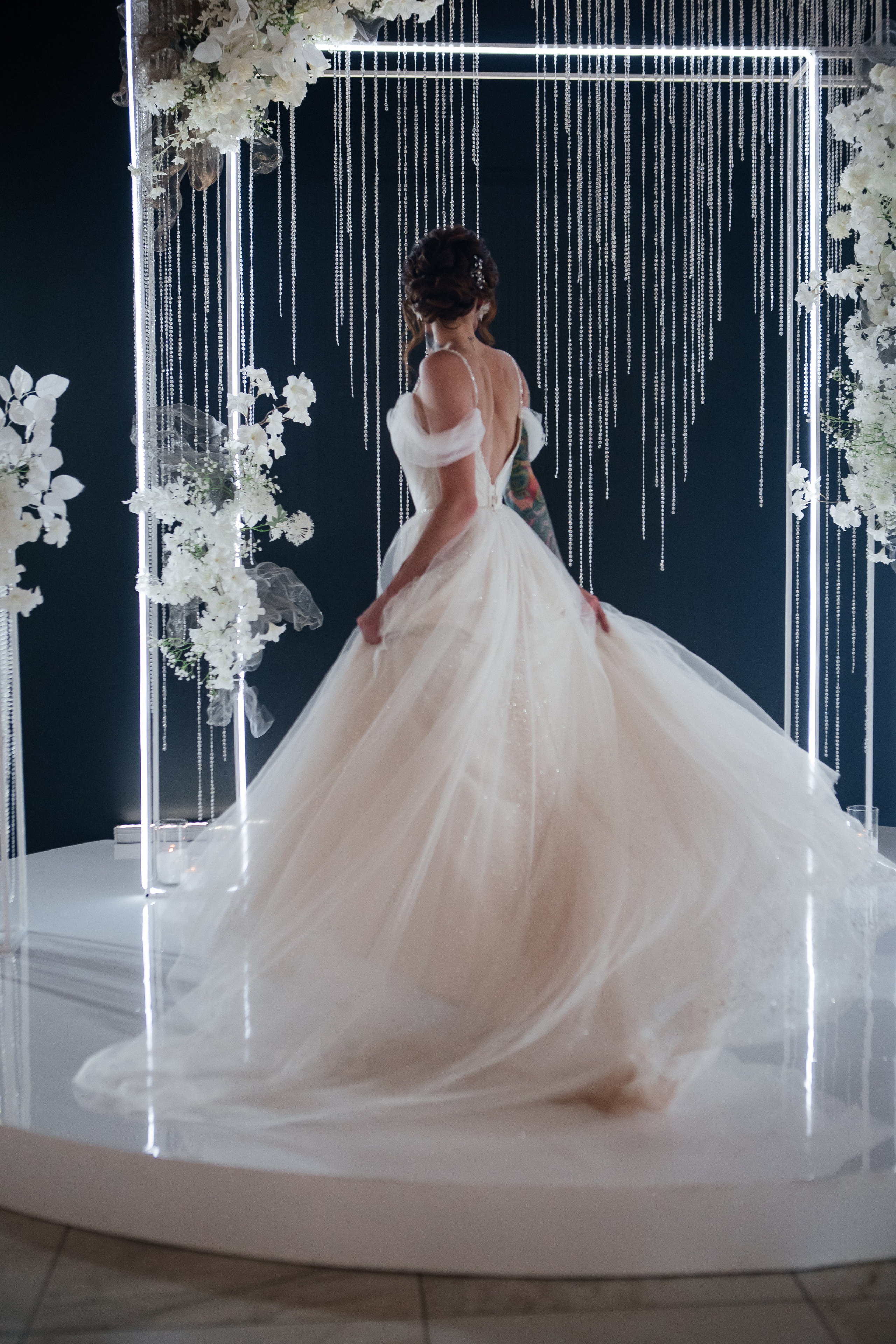 Илья и Ирина дворец и банкет. Свадебный фотограф Виктория Чуйко Магнитогорск. Визуал для бизнеса