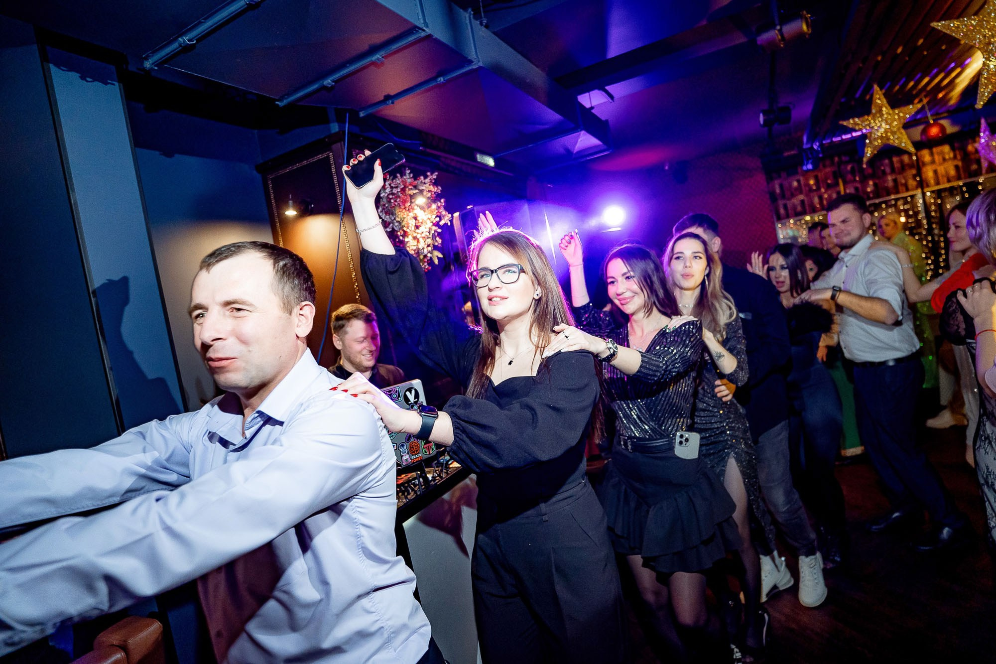 Новый год 2024 в Peoples. Сергей Кошкин. Репортажная и ивент-фотография в Сургуте