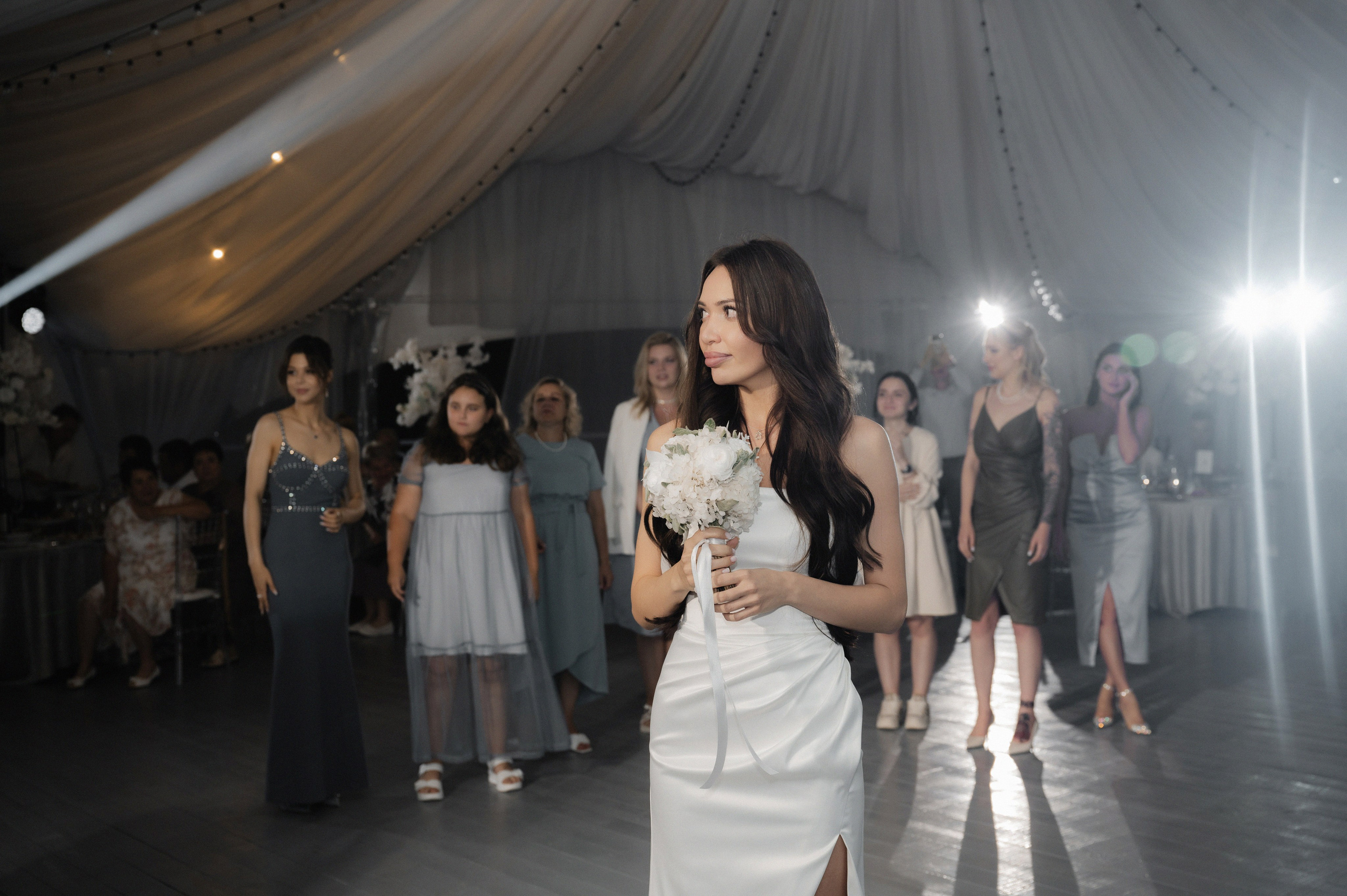 Роман и Алсу Остафьево. Свадебный фотограф Раменское-Москва