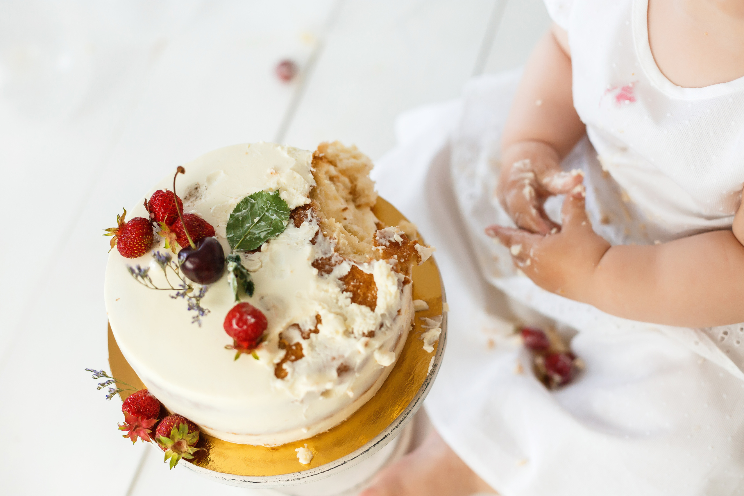 Крушение тортика миасс. Детский и ньюборн фотограф г. Миасса