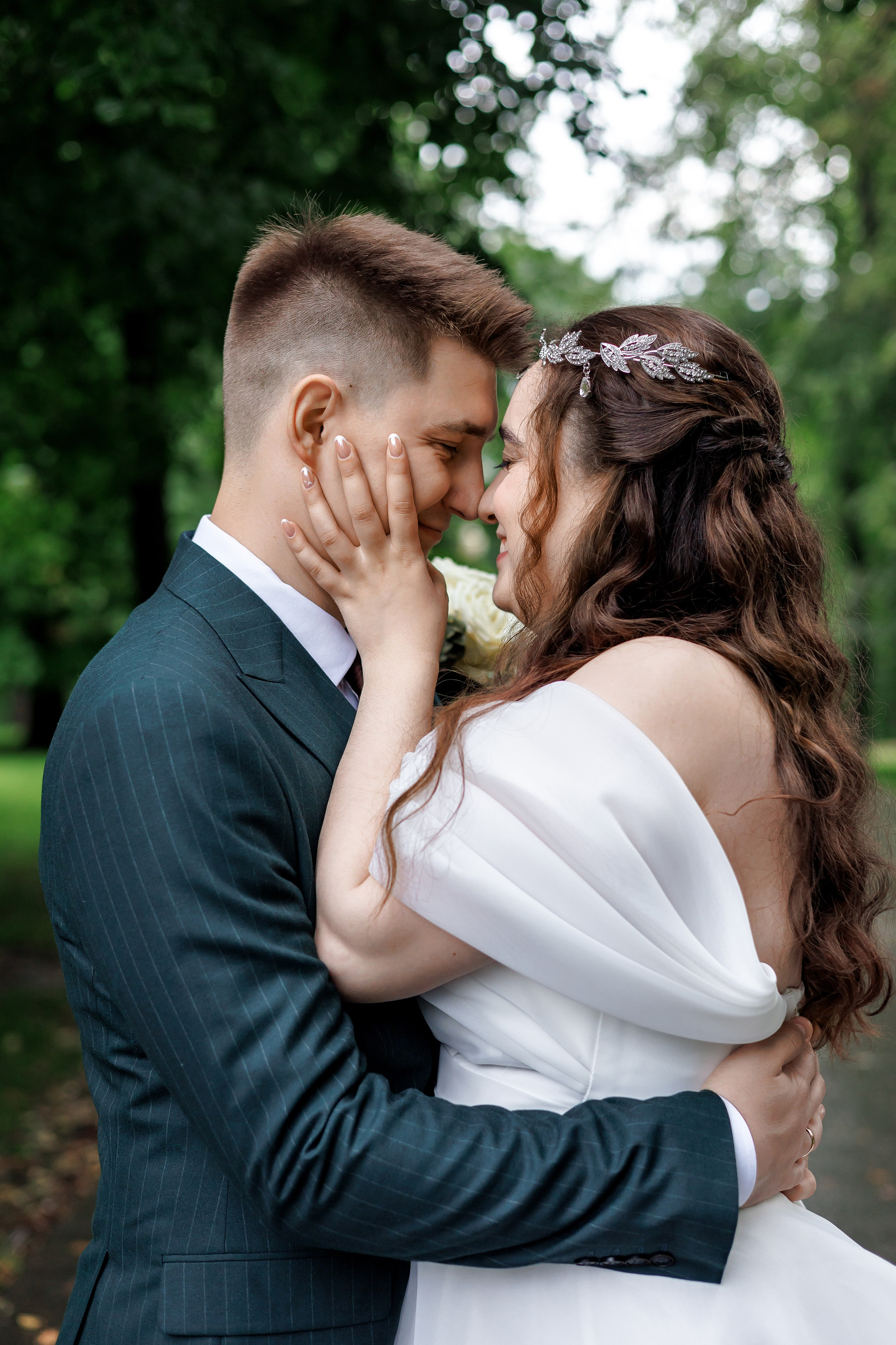 Свадебная прогулка. Контент и свадебный фотограф в Одинцово и Москве. Вакульчик Екатерина