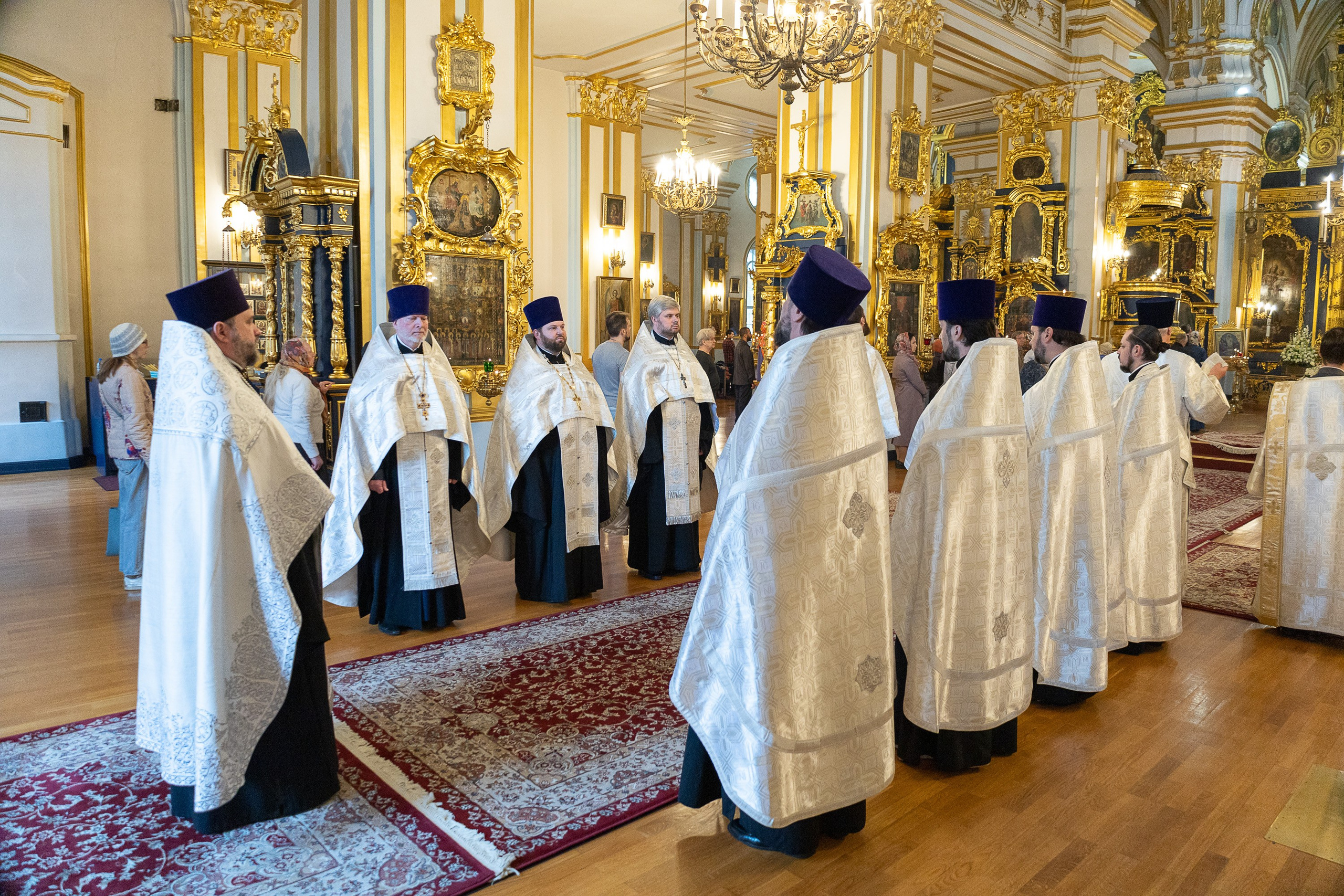 ВСЕНОЩНОЕ БДЕНИЕ В КАНУН ПРАЗДНИКА ВОЗНЕСЕНИЯ ГОСПОДНЯ. НИКОЛО-БОГОЯВЛЕНСКИЙ МОРСКОЙ СОБОР