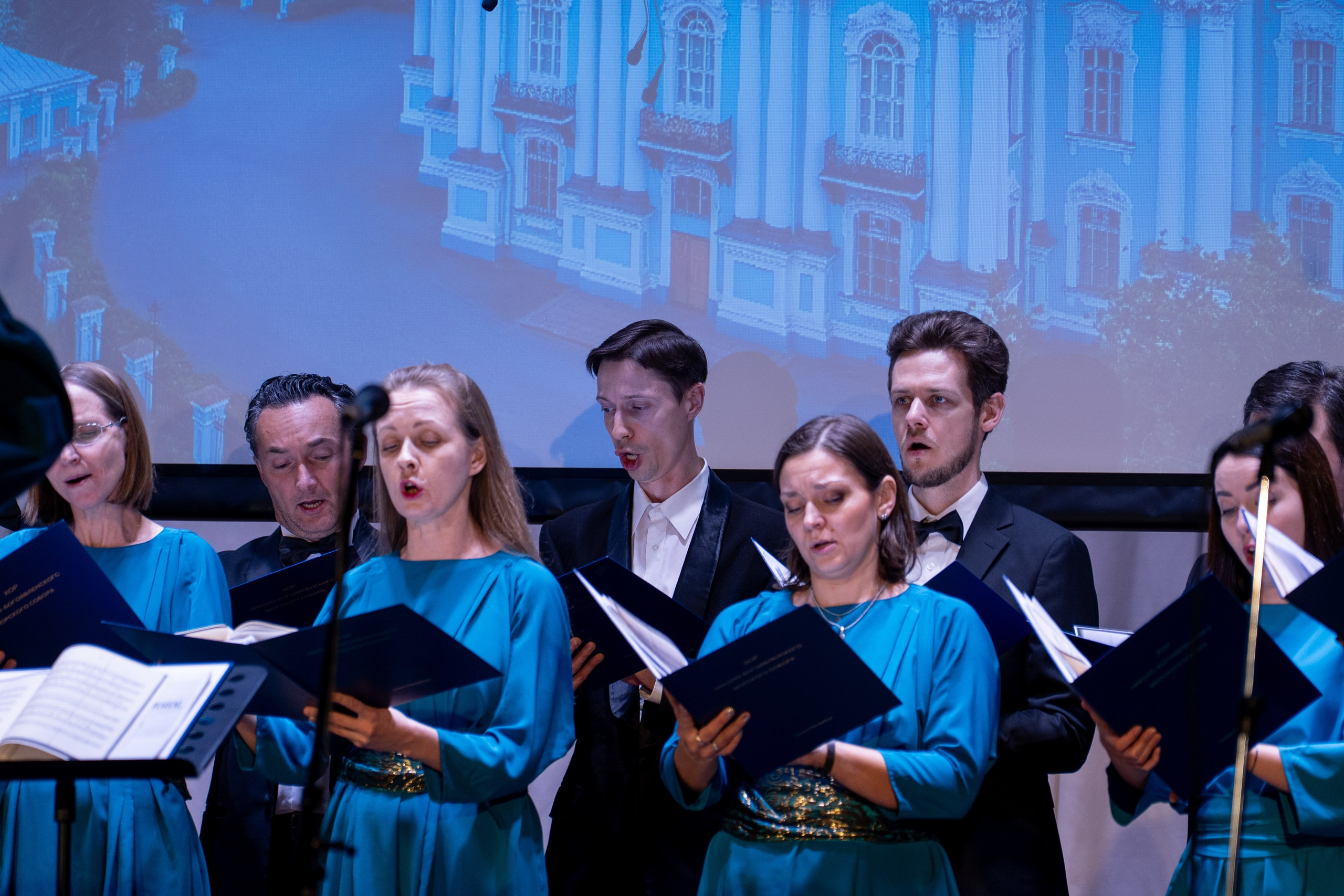 Праздничный концерт в честь 265 летия освящения нижнего храма собора во имя Святителя и Чудотворца Николая. НИКОЛО-БОГОЯВЛЕНСКИЙ МОРСКОЙ СОБОР