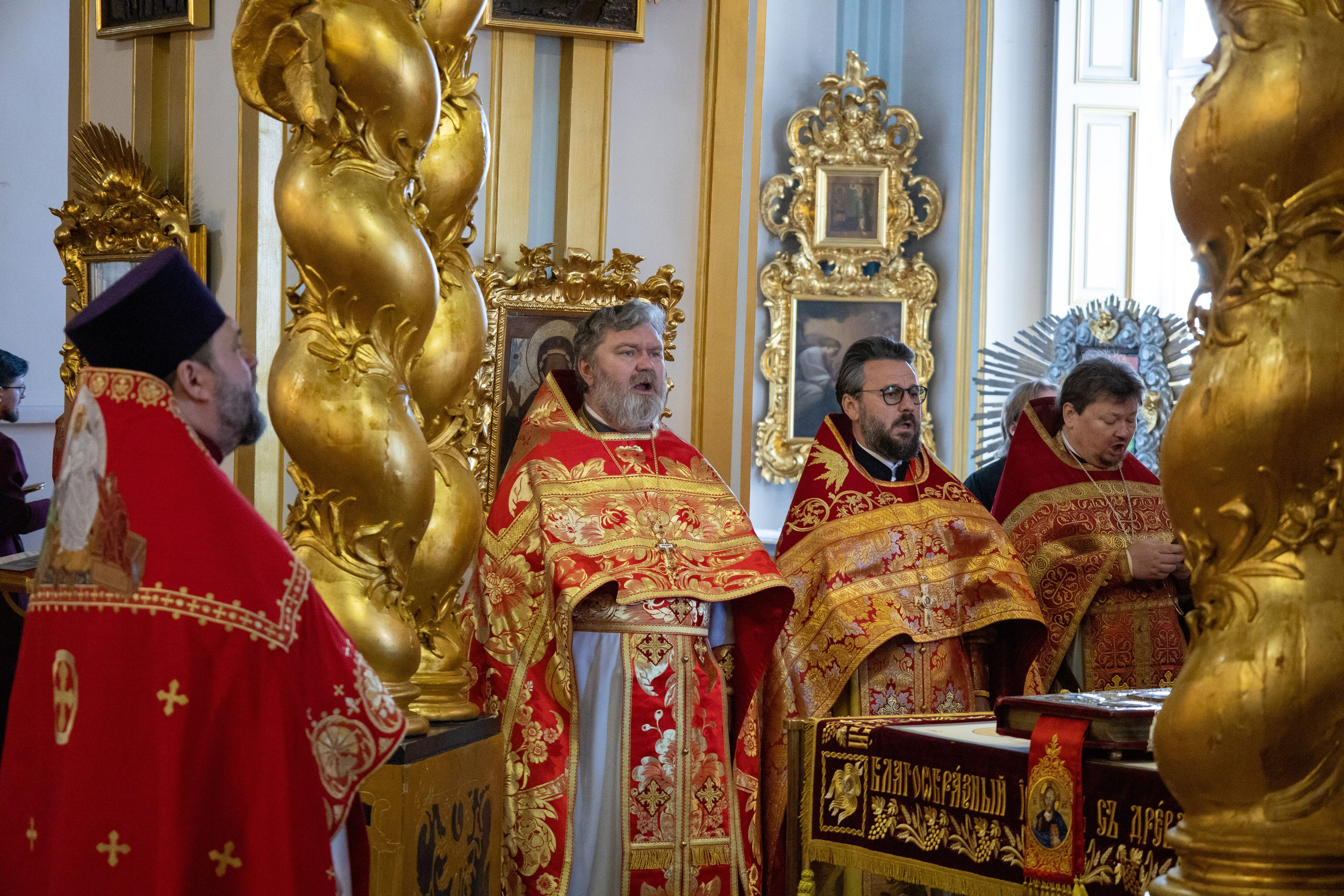 ПЯТНИЦА 2-Й НЕДЕЛИ ПО ПАСХЕ. БЛЖ. МАТРОНЫ МОСКОВСКОЙ. НИКОЛО-БОГОЯВЛЕНСКИЙ МОРСКОЙ СОБОР