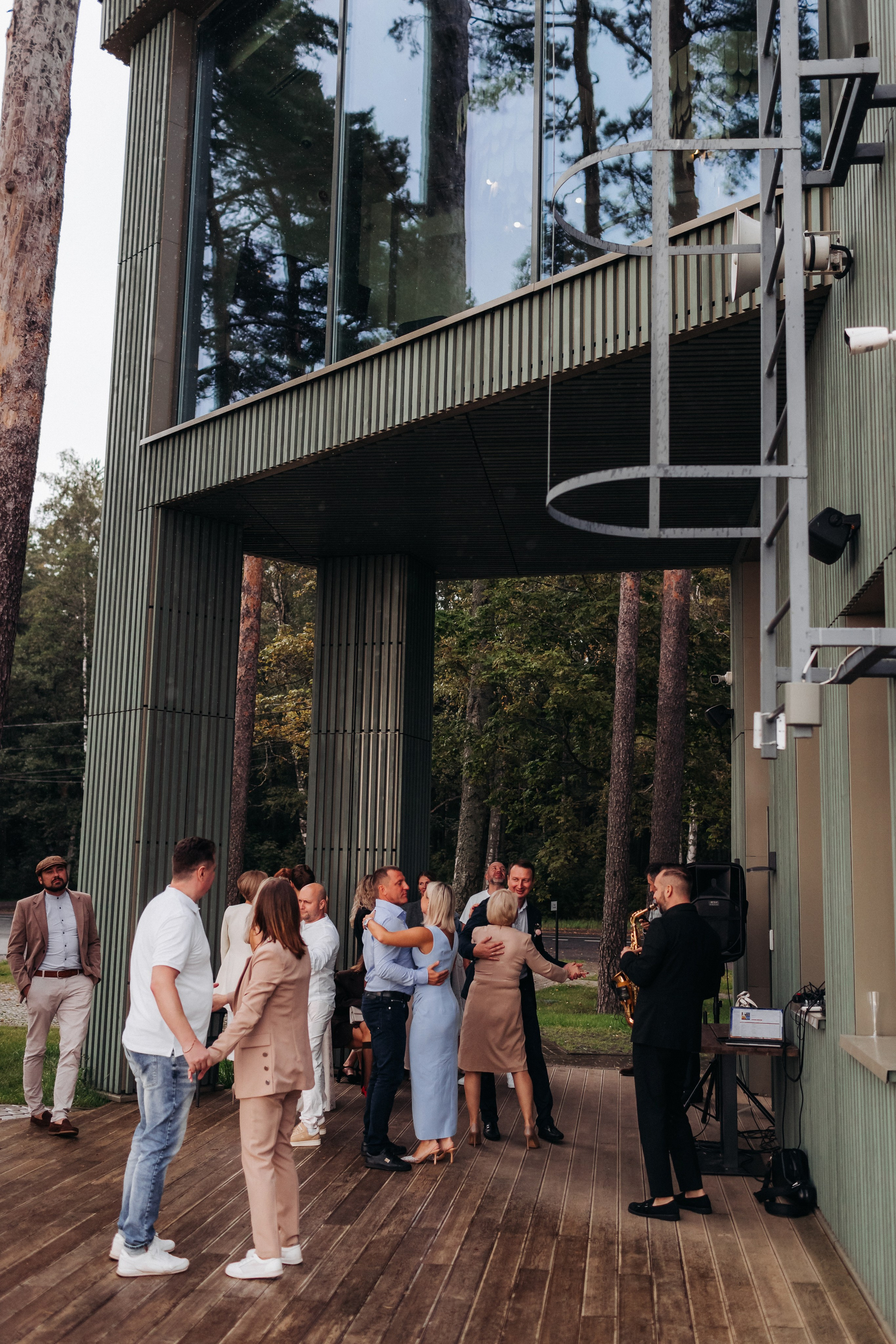 Кирилл и Олеся (Санкт-Петербург, Россия). Destination wedding photographer Peter Letu