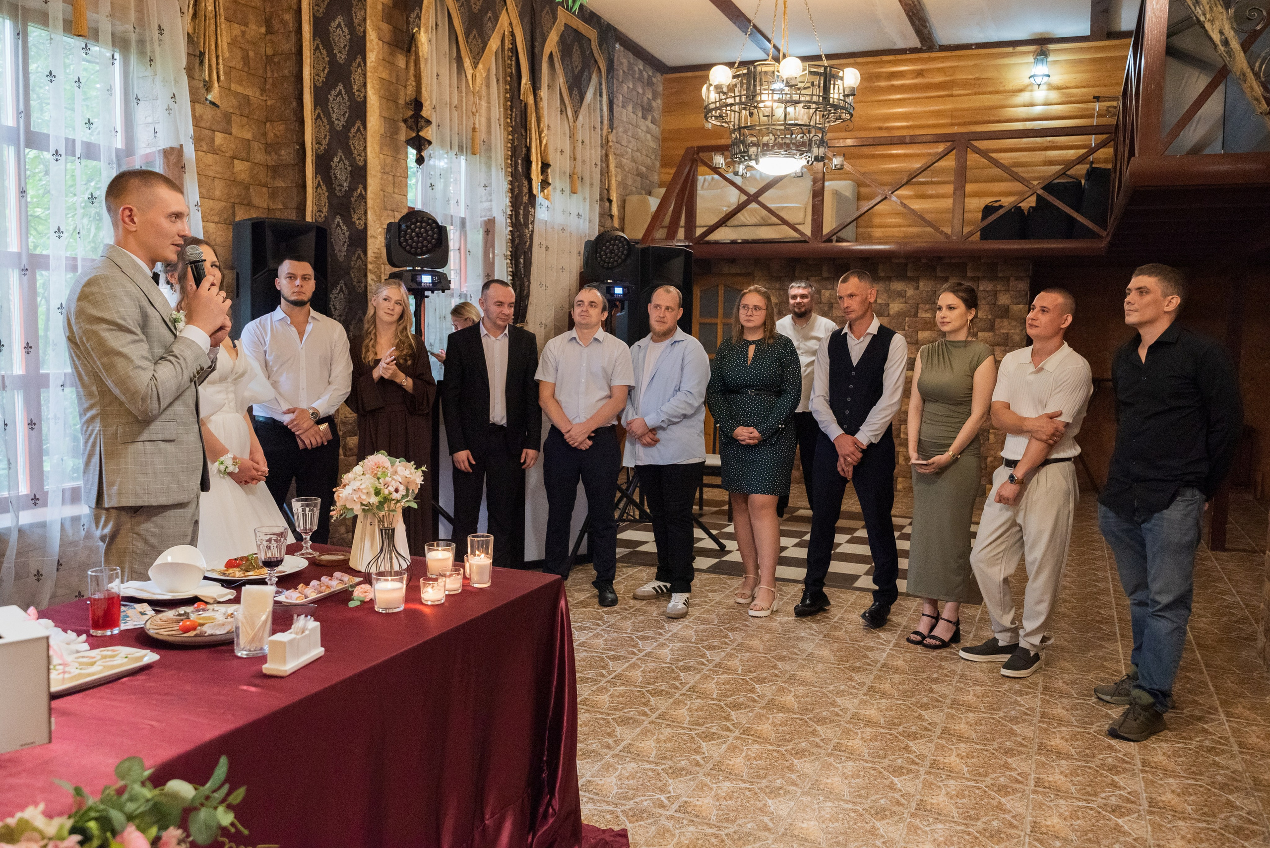 Банкет Саггитариус (темный зал). Свадебный фотограф Новосибирск Мария Раменская