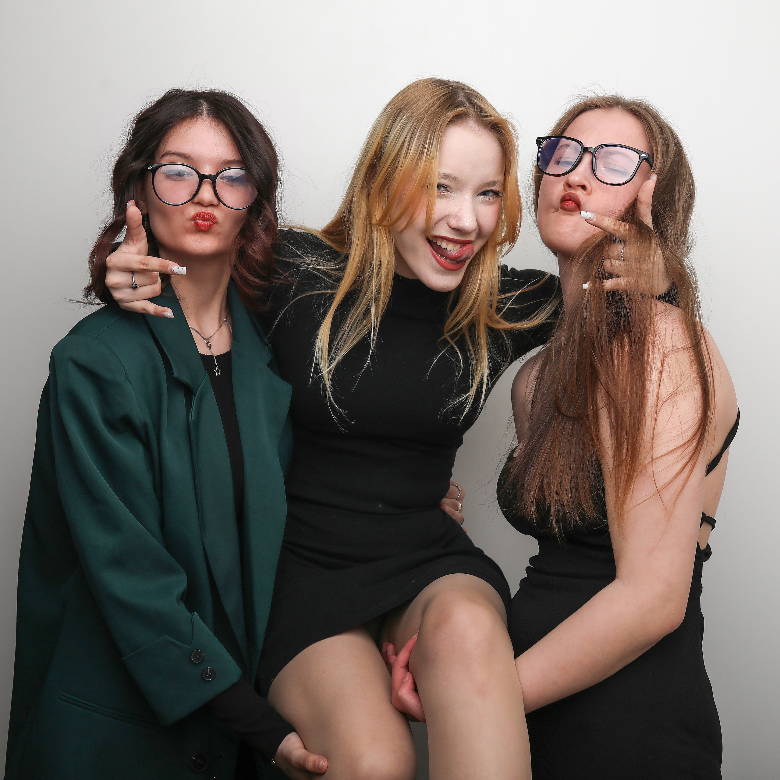 Автопортрет. Главная