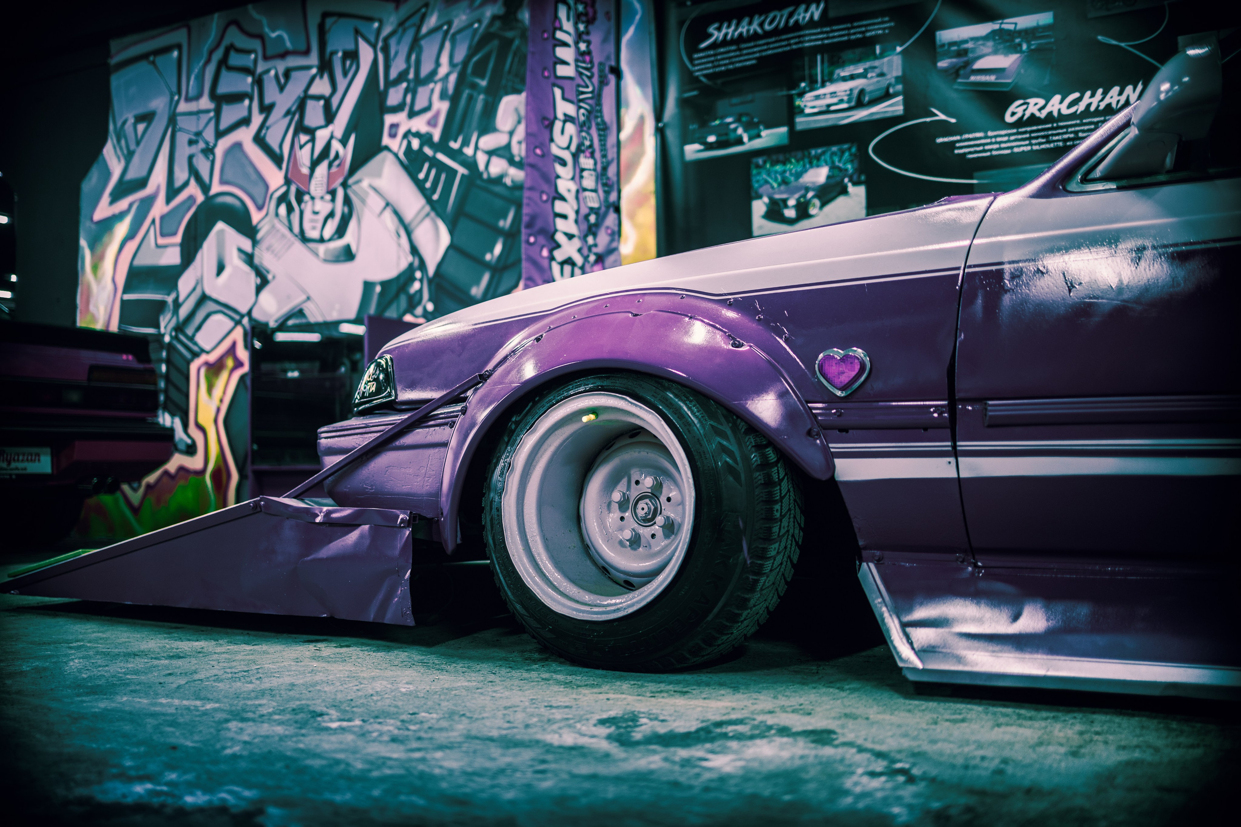 Posters. Авто и мото фотограф Анастасия Ларина