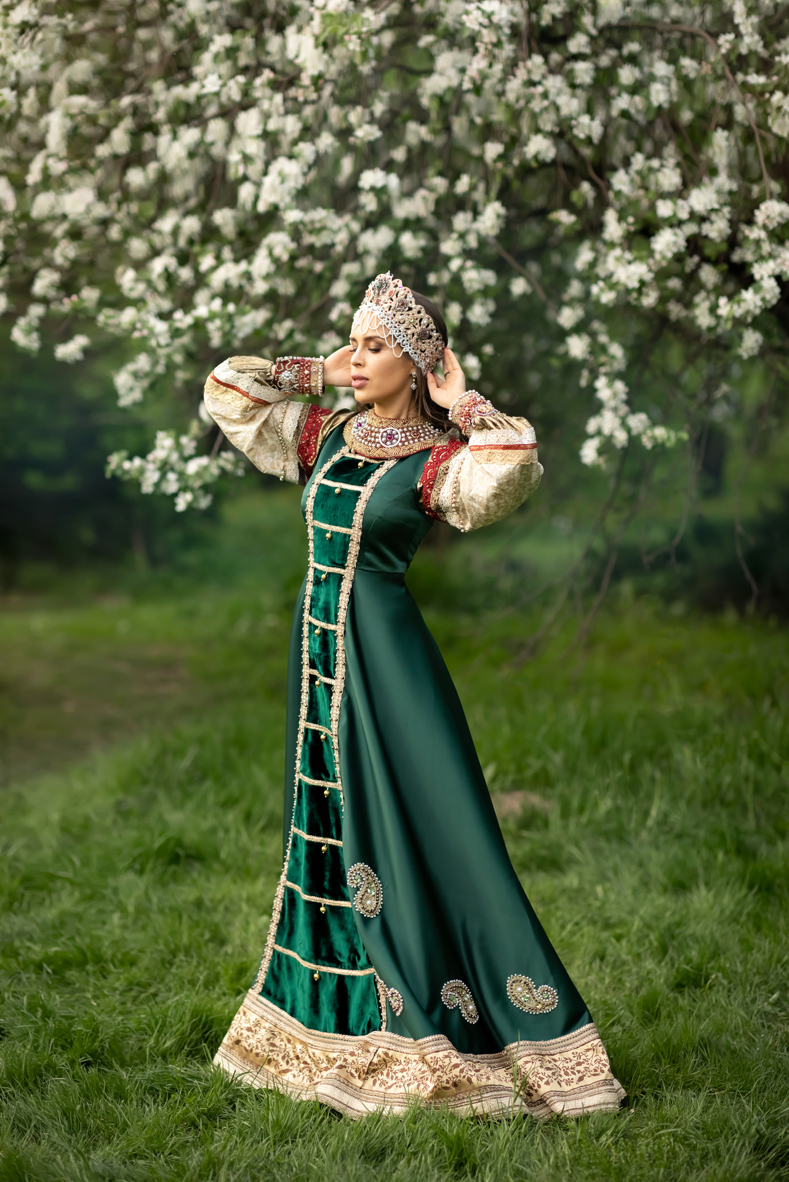 Сайт фотографа Елены Мигачевой. Сказочный фотограф , дизайнер костюмов и украшений