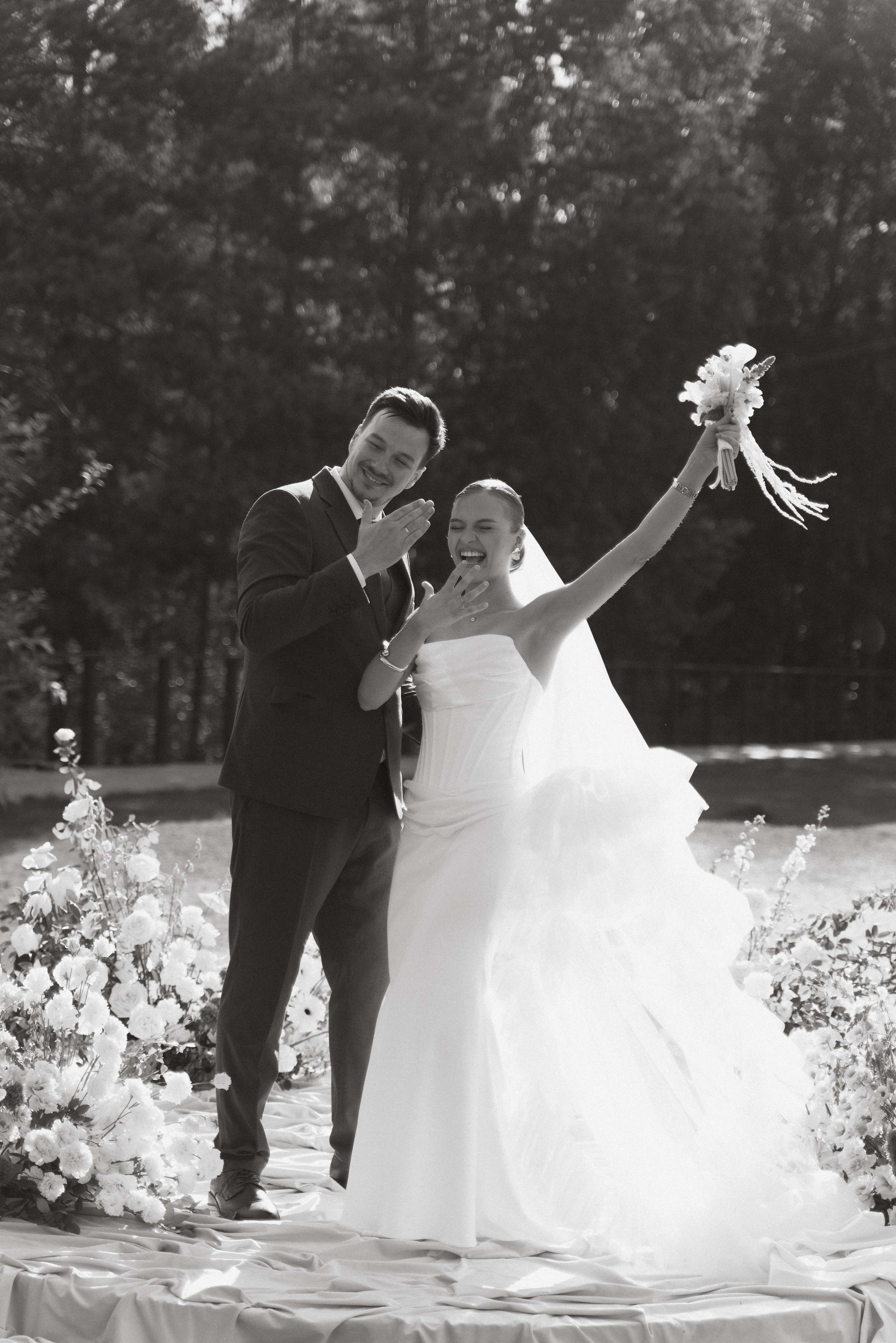 Александр и Дарья. Свадебный фотограф Анастасия Хабарова в Новоуральске и Екатеринбурге