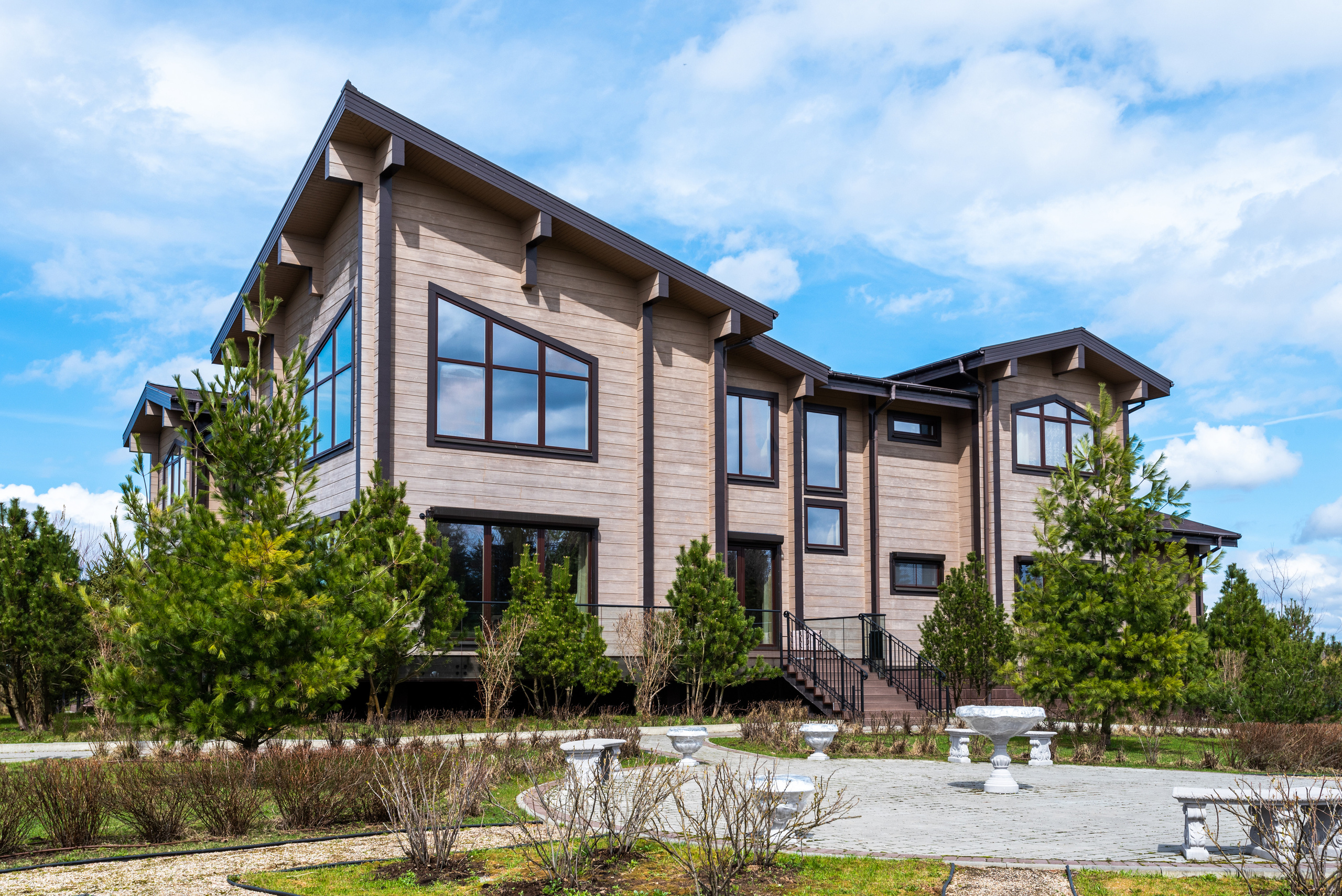 ЗАГОРОДНАЯ НЕДВИЖИМОСТЬ. Роман Свободный — интерьерная и архитектурная съёмка, Москва и МО