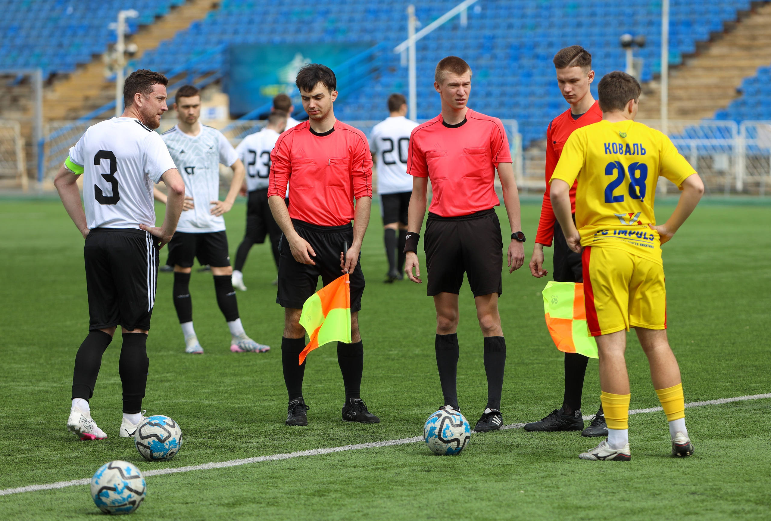 Чайка — Импульс. Зимнее первенство города по футболу. Спортивный фотограф в Самаре