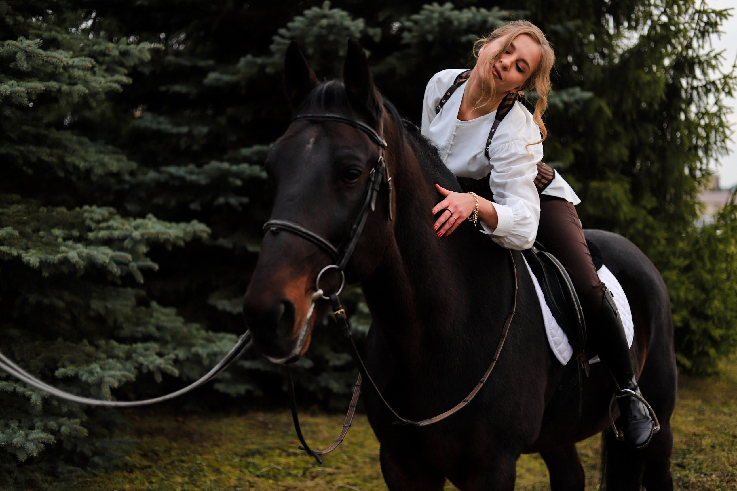 Ипподром индивидуальная с лошадьми 11.04. Главная