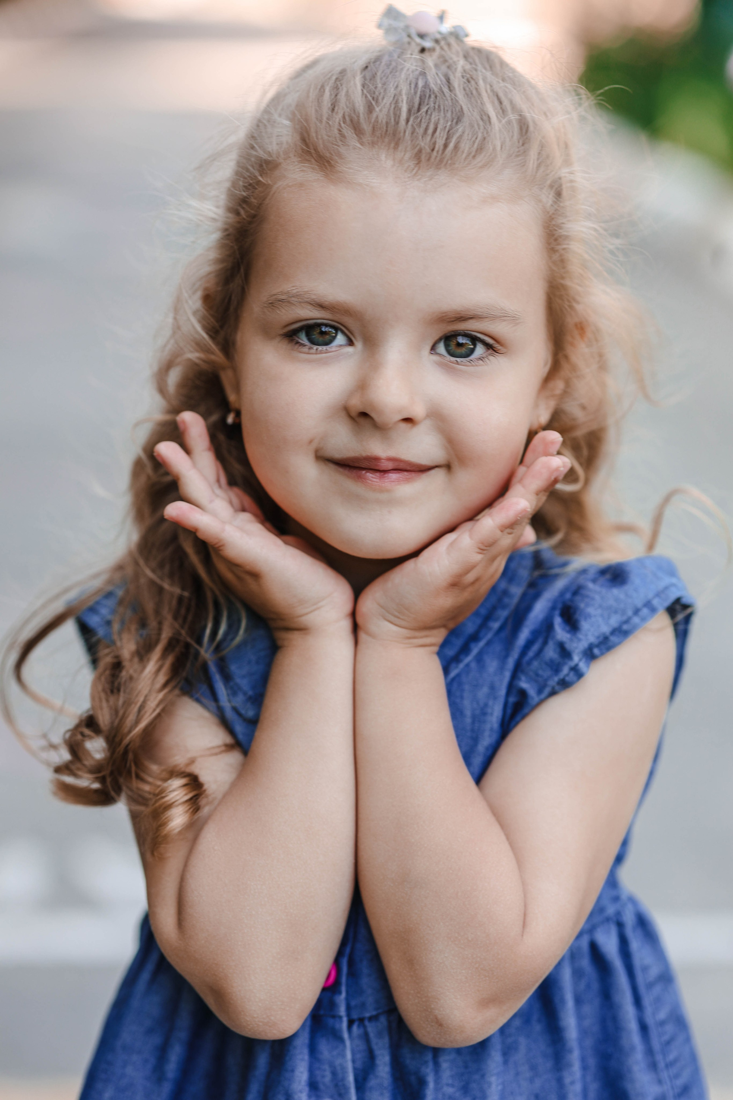 Солнечные портретные снимки девочки. Фотограф в Липецке Ирина Козлова