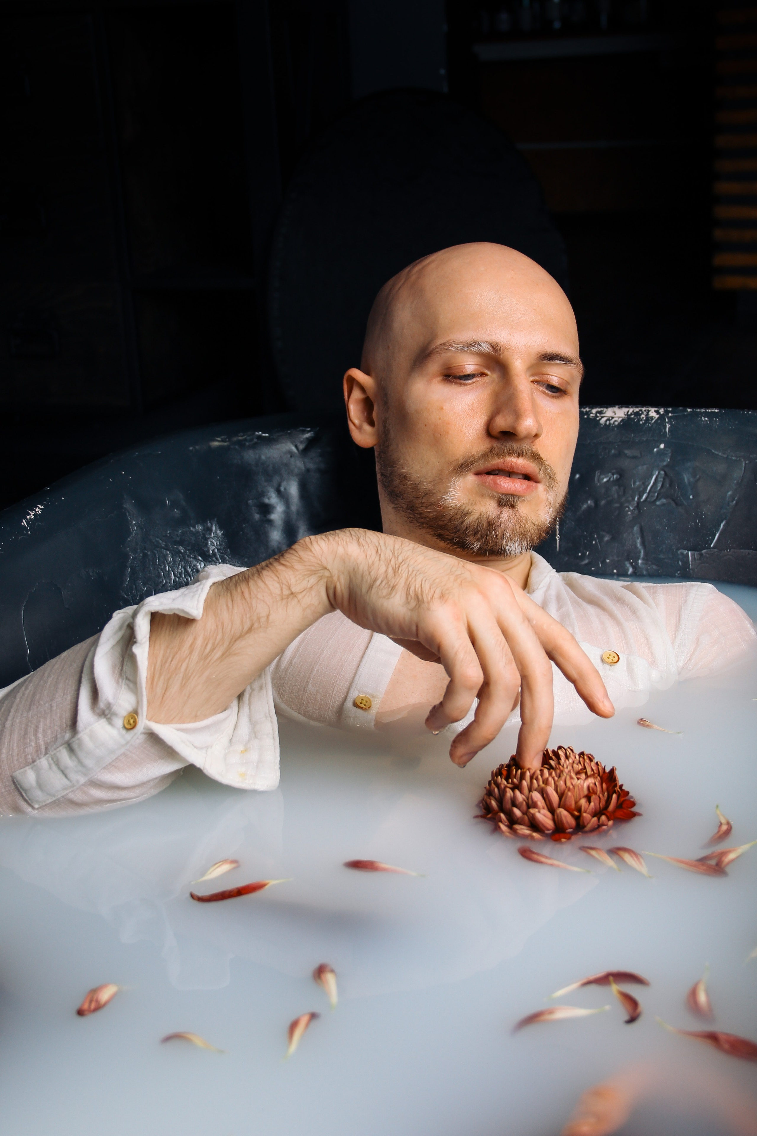 Студийный мужской портрет. Главная