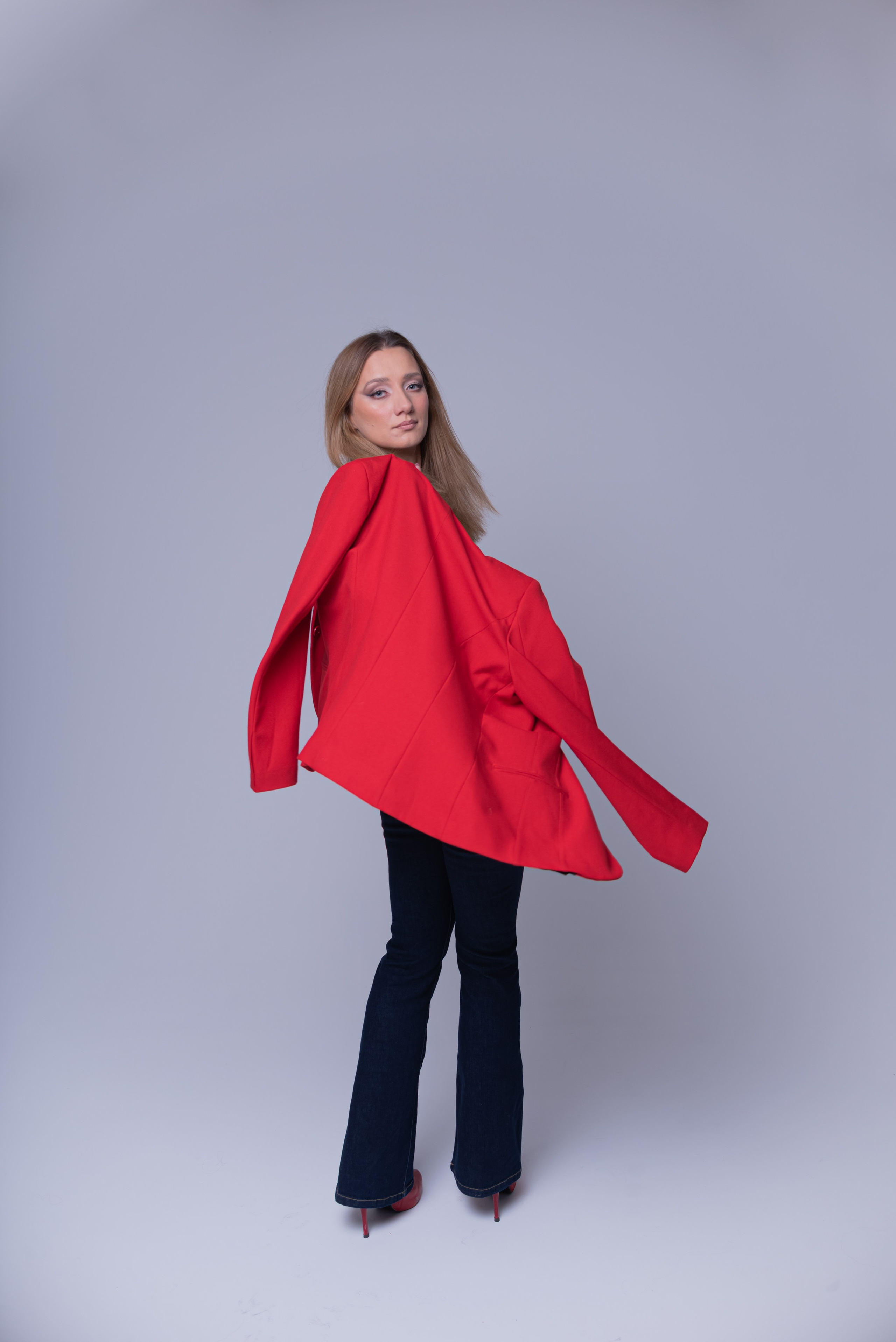 Фотосъемка контента для Яны — преподавателя английского языка. Свадебный и семейный фотограф Екатерина Пушан. Москва, Балашиха, Железнодорожный, Солнечногорск