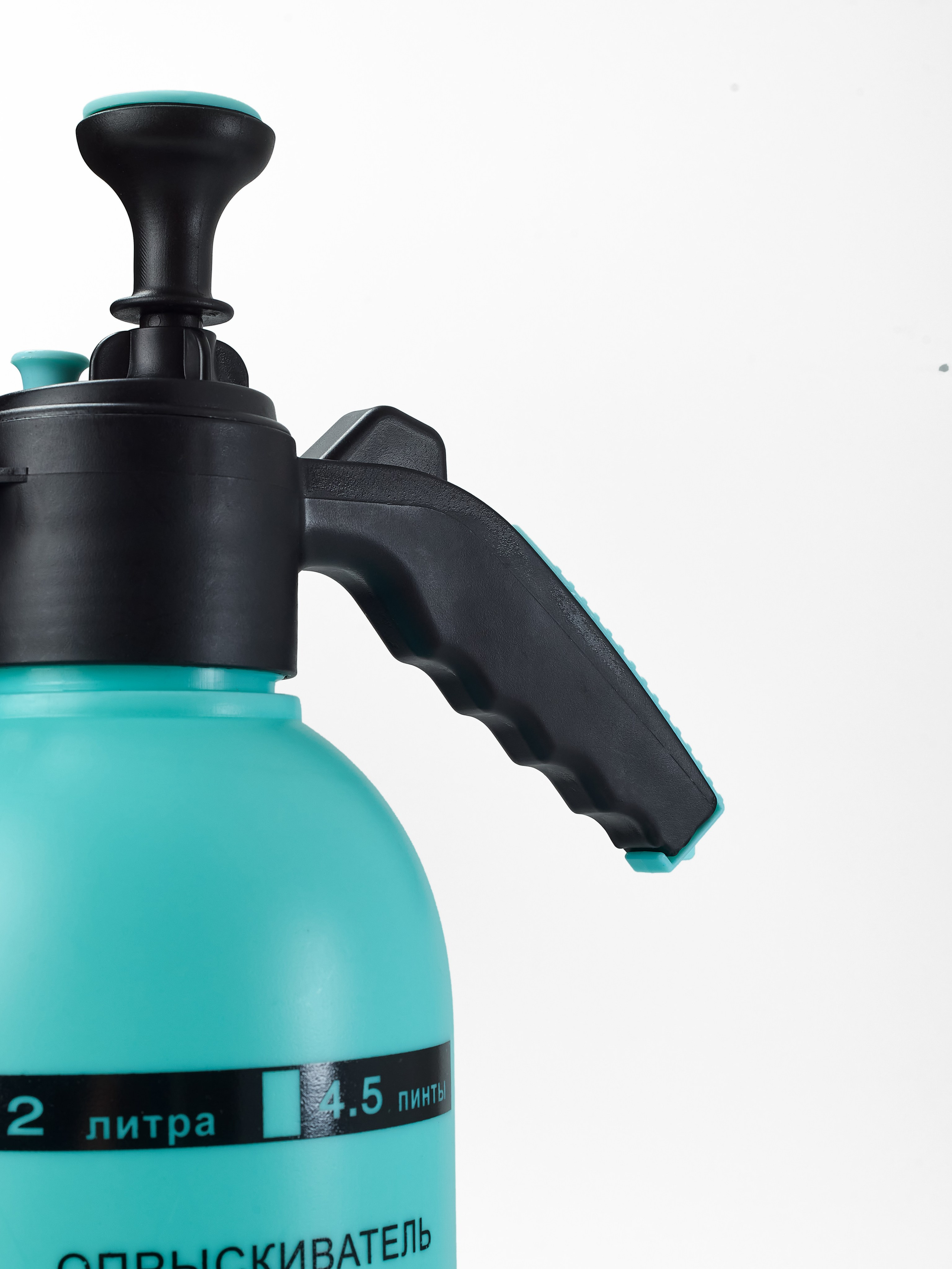 Опрыскиватель. Предметный фотограф, инфографика и видео в Санкт-Петербурге