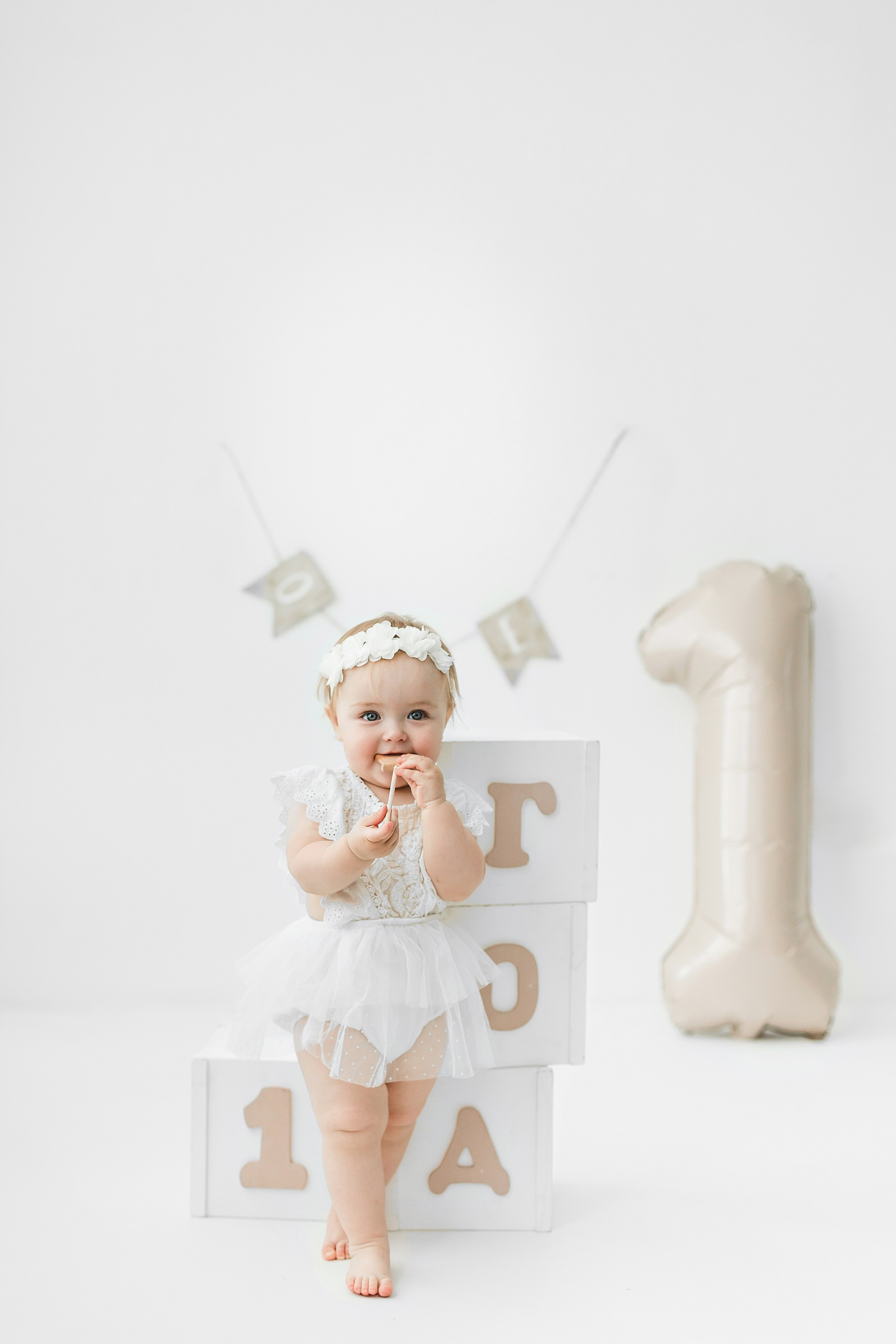 Фотосессия в стиле Simple White. Детский Фотограф Анжелика Газиева