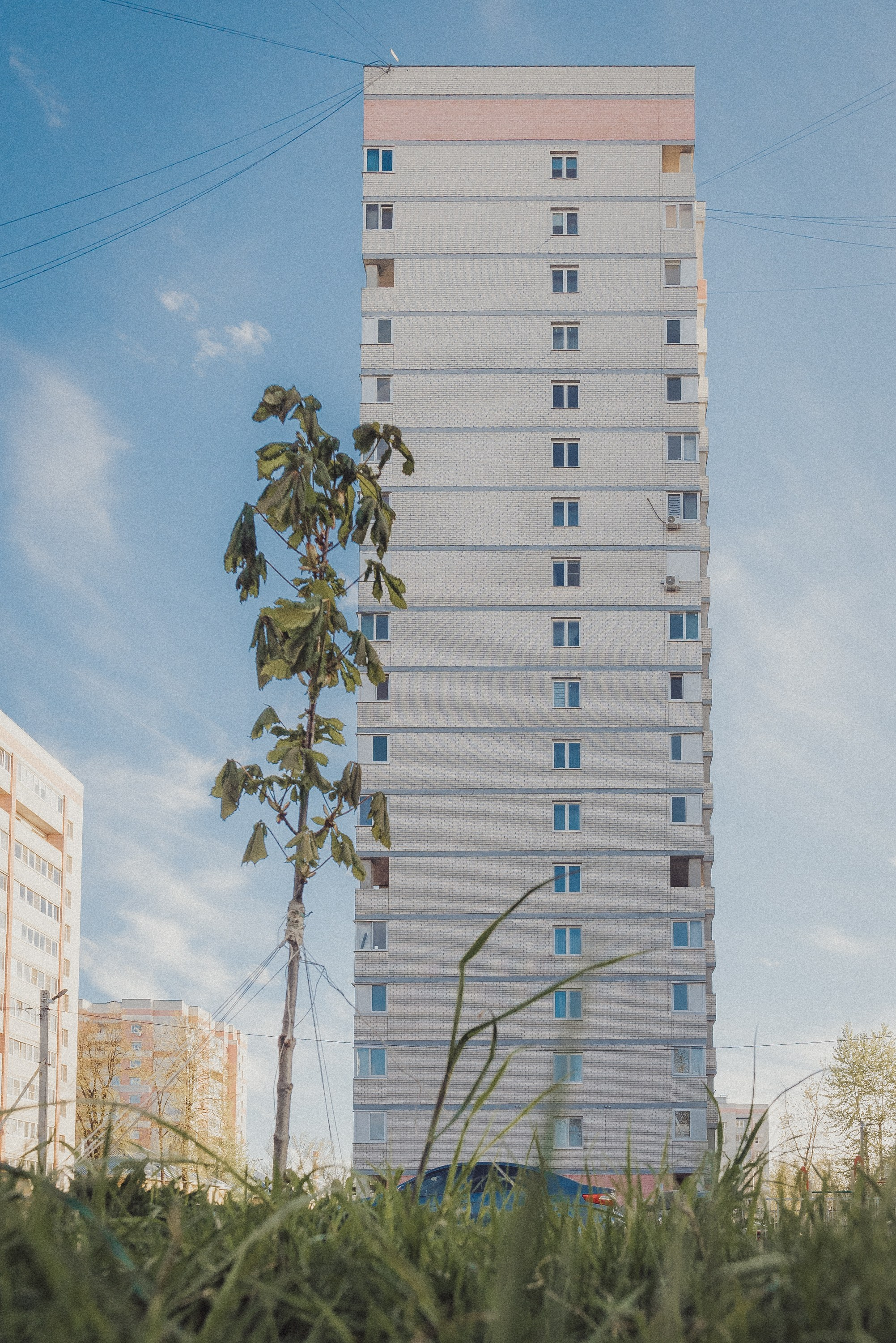 Проект #улицыгорода. Ярославль, ул. Карла Либкнехта. Документальный фотограф Илья Тихановский