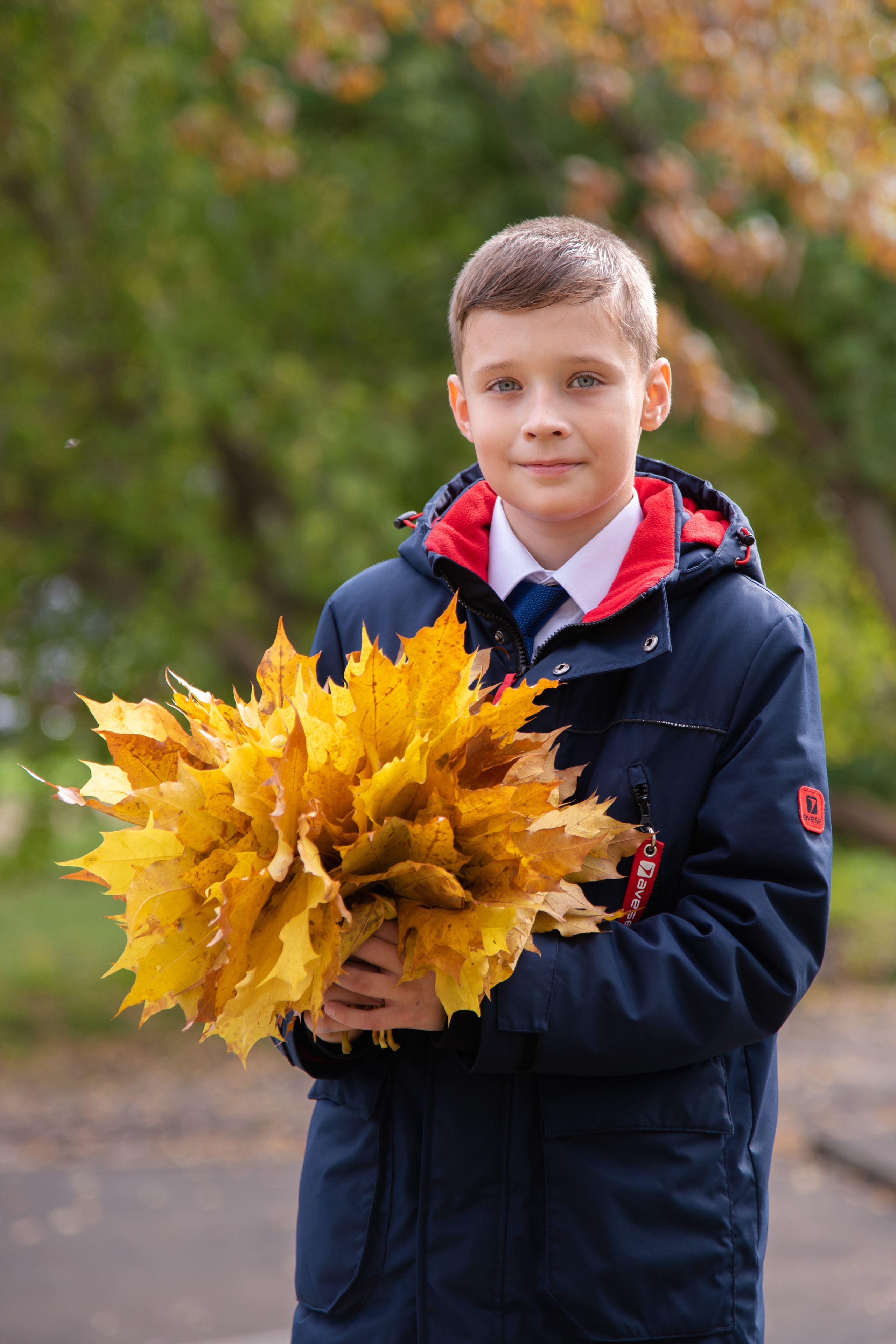 Фотосессия в сквере. Лапшина Юлия — школьный фотограф в Нижнем Новгороде. Выпускные альбомы