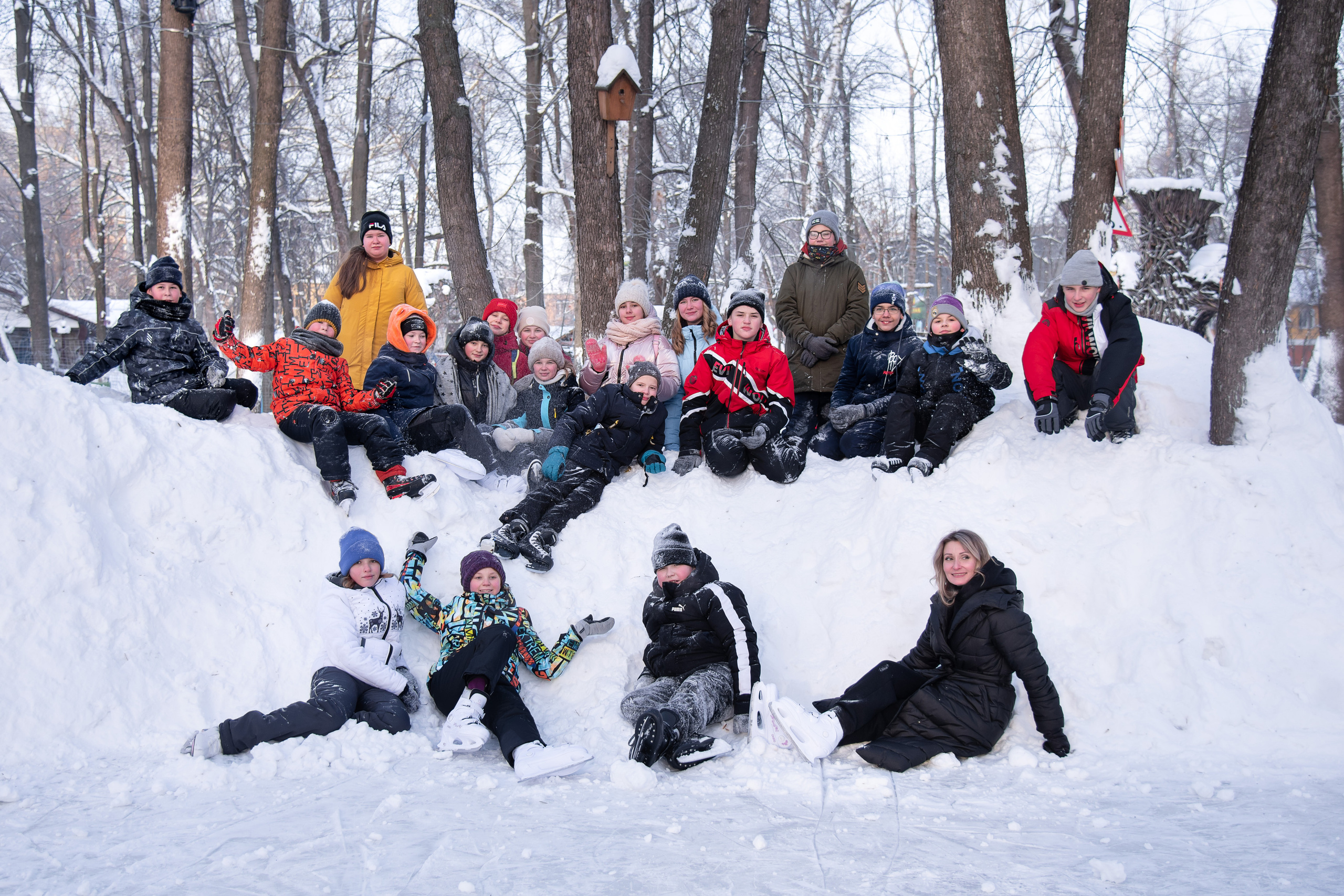 Школьная фотосессия в Парке 1 мая г.Нижнего Новгорода. Лапшина Юлия — школьный фотограф в Нижнем Новгороде. Выпускные альбомы