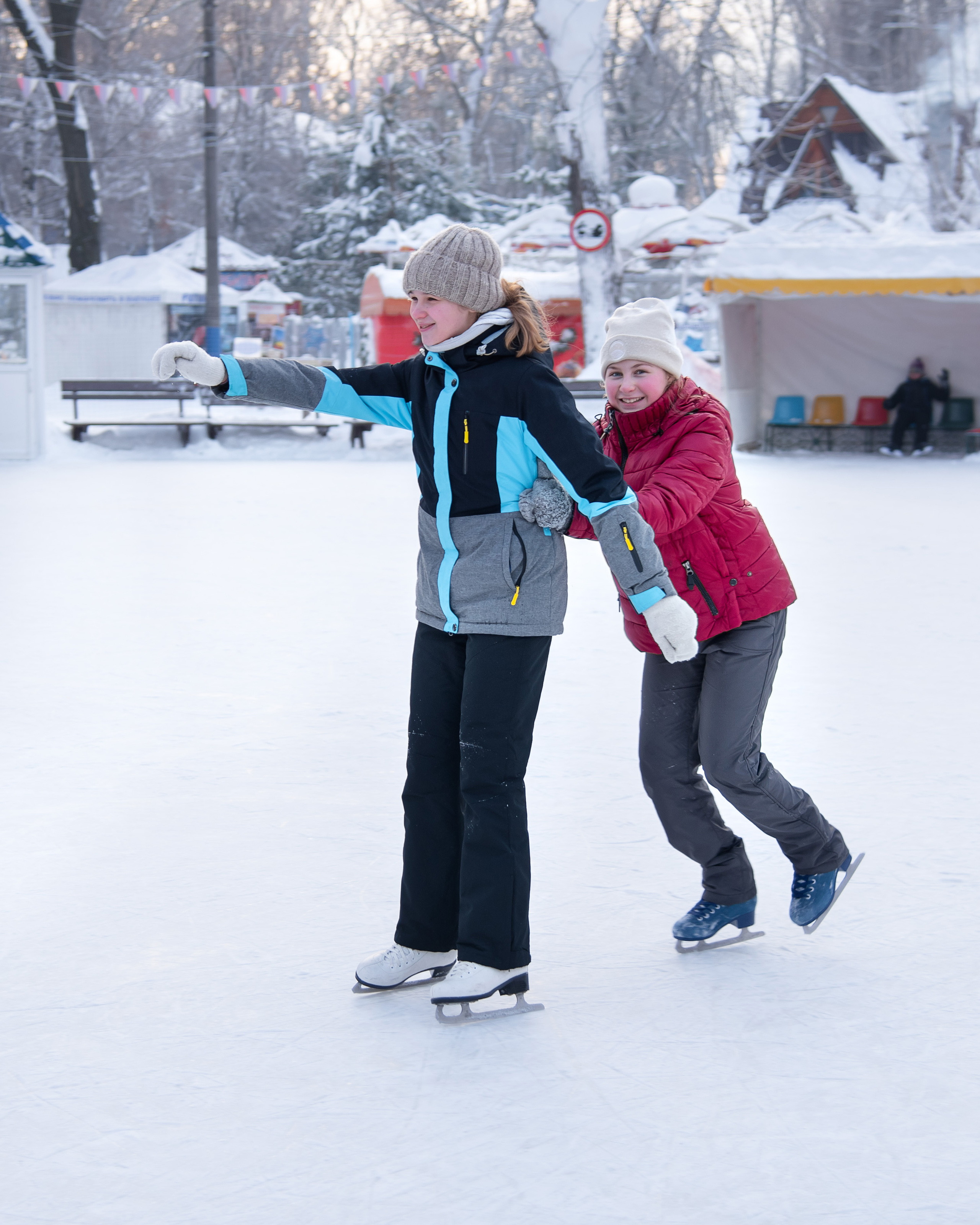 Школьная фотосессия в Парке 1 мая г.Нижнего Новгорода. Лапшина Юлия — школьный фотограф в Нижнем Новгороде. Выпускные альбомы