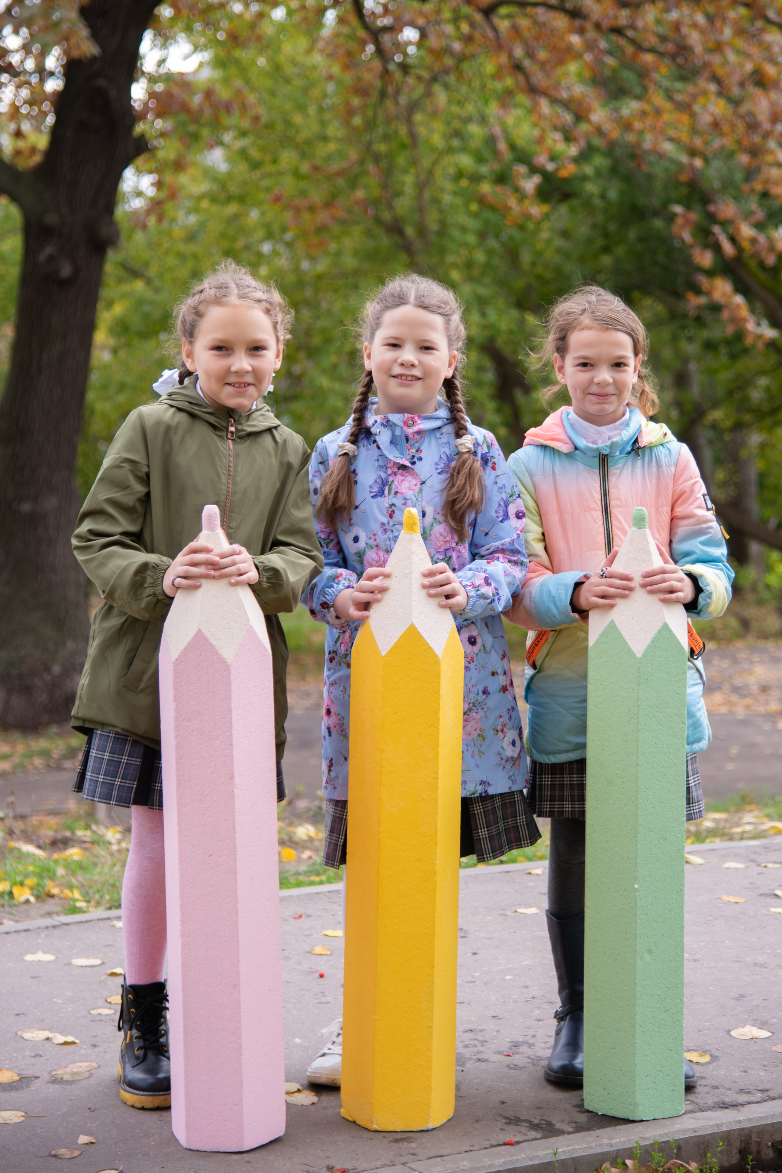 Фотосессия в сквере. Лапшина Юлия — школьный фотограф в Нижнем Новгороде. Выпускные альбомы
