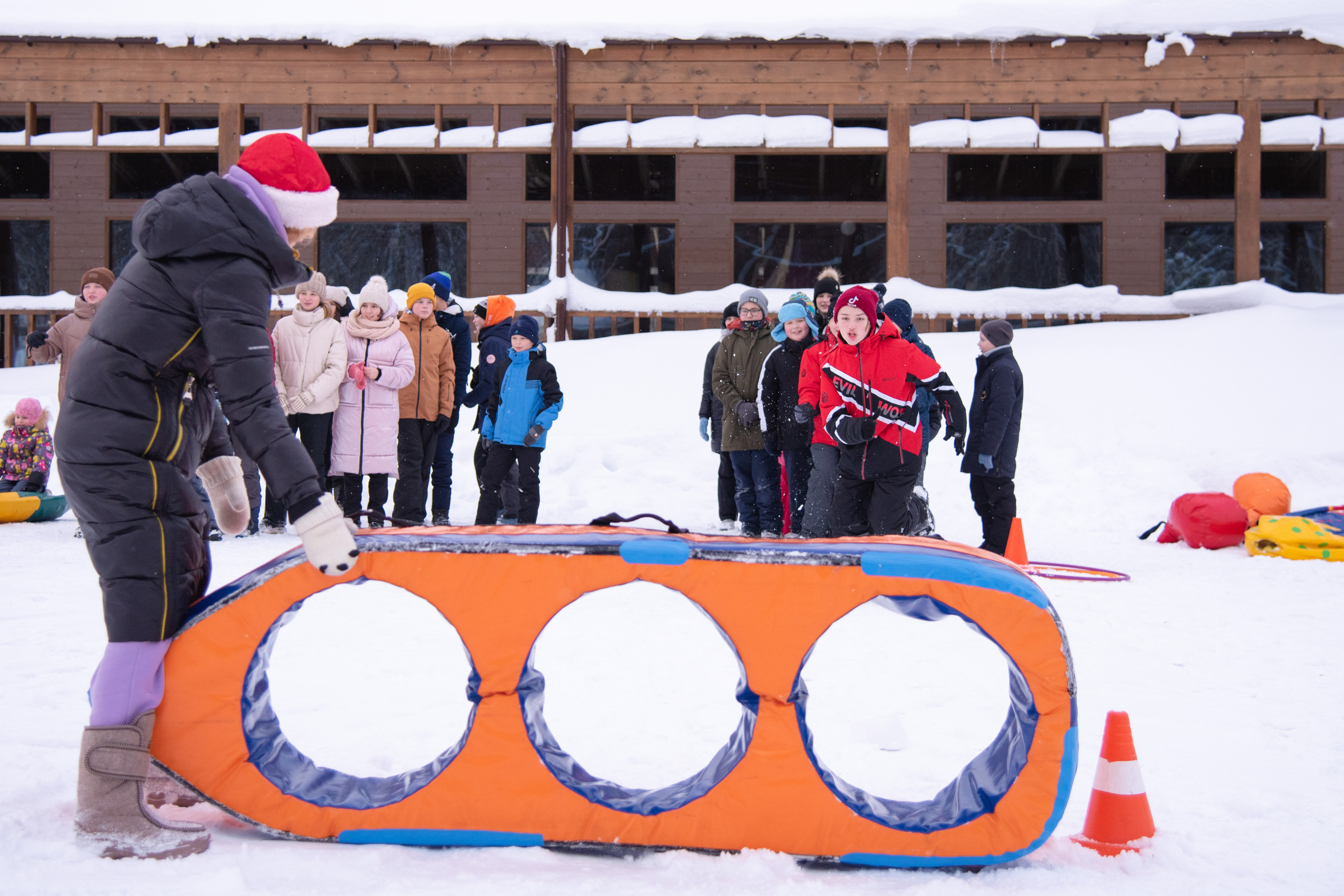 Фотосессия на базе отдыха "Остров приключений" для школы 94. Лапшина Юлия — школьный фотограф в Нижнем Новгороде. Выпускные альбомы