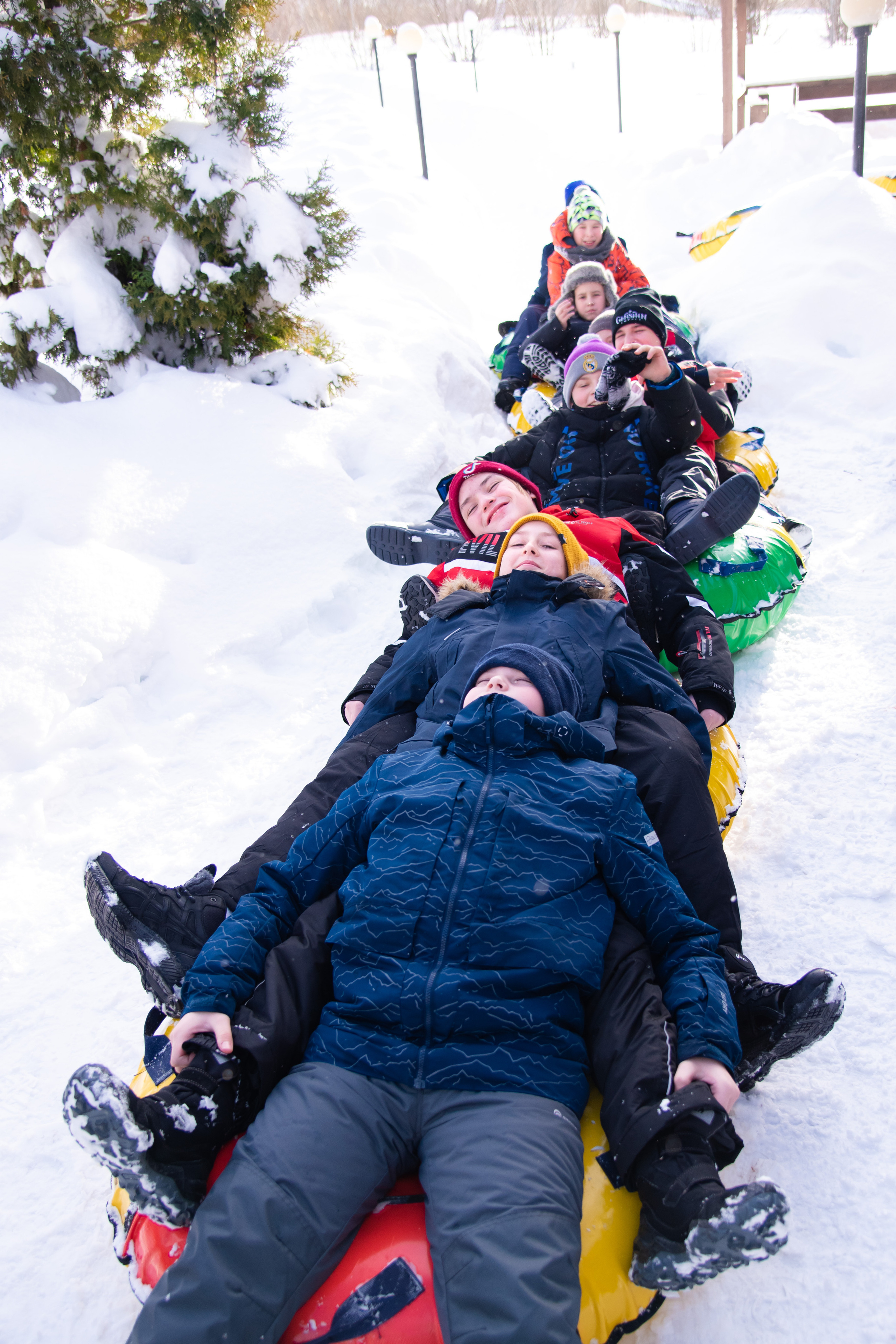 Фотосессия на базе отдыха "Остров приключений" для школы 94. Лапшина Юлия — школьный фотограф в Нижнем Новгороде. Выпускные альбомы