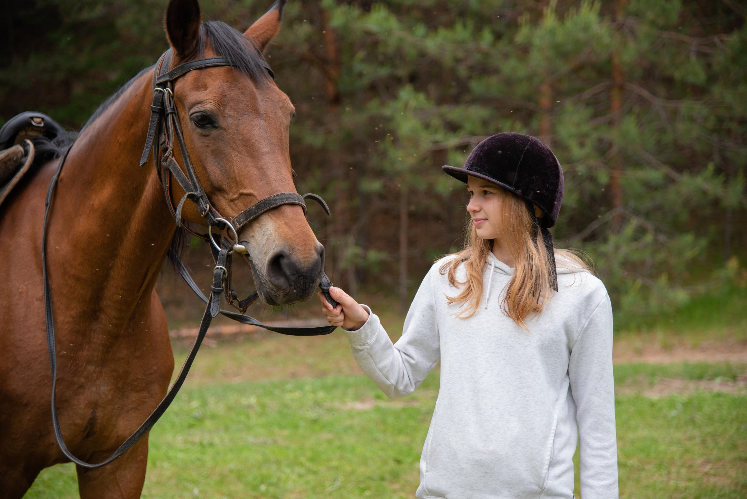 Фотосессия из конного клуба "Серая лошадь" для 6 класса 94 школы. Лапшина Юлия — школьный фотограф в Нижнем Новгороде. Выпускные альбомы