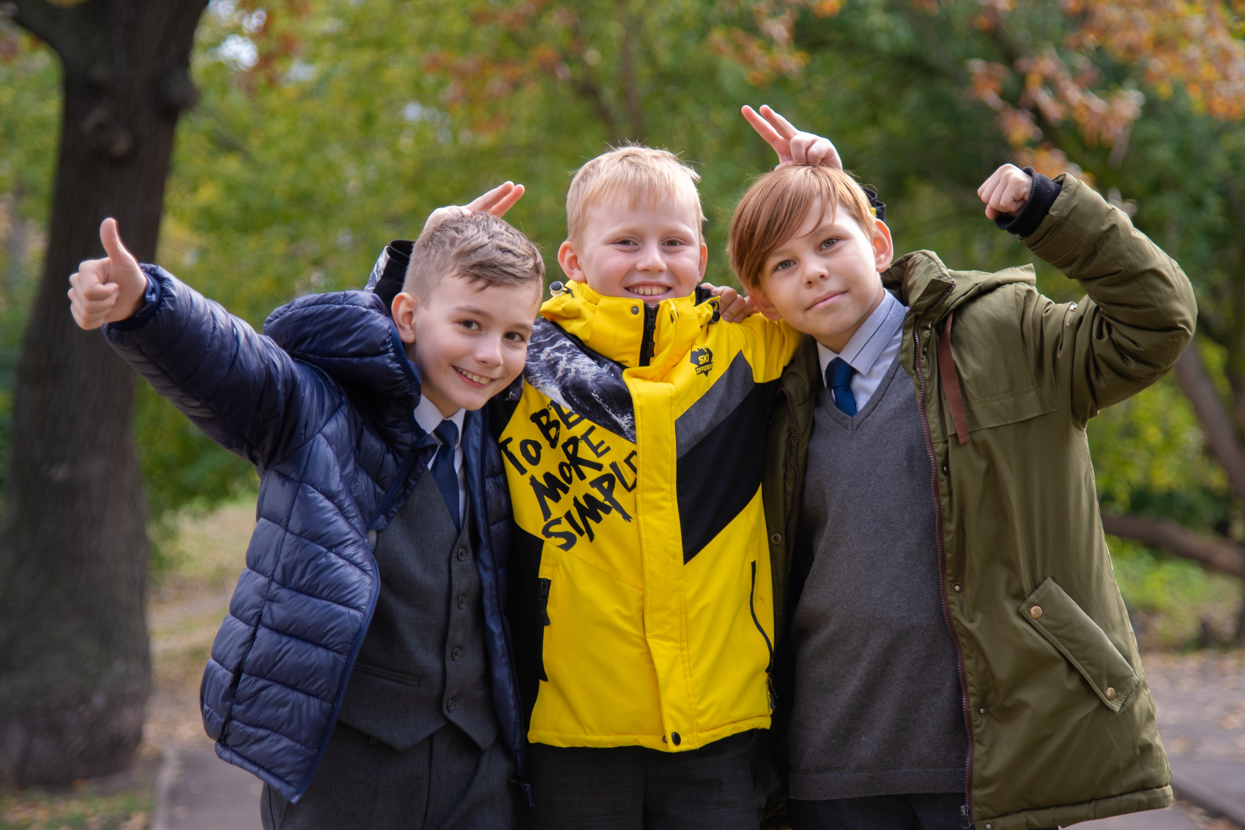 Фотосессия в сквере. Лапшина Юлия — школьный фотограф в Нижнем Новгороде. Выпускные альбомы