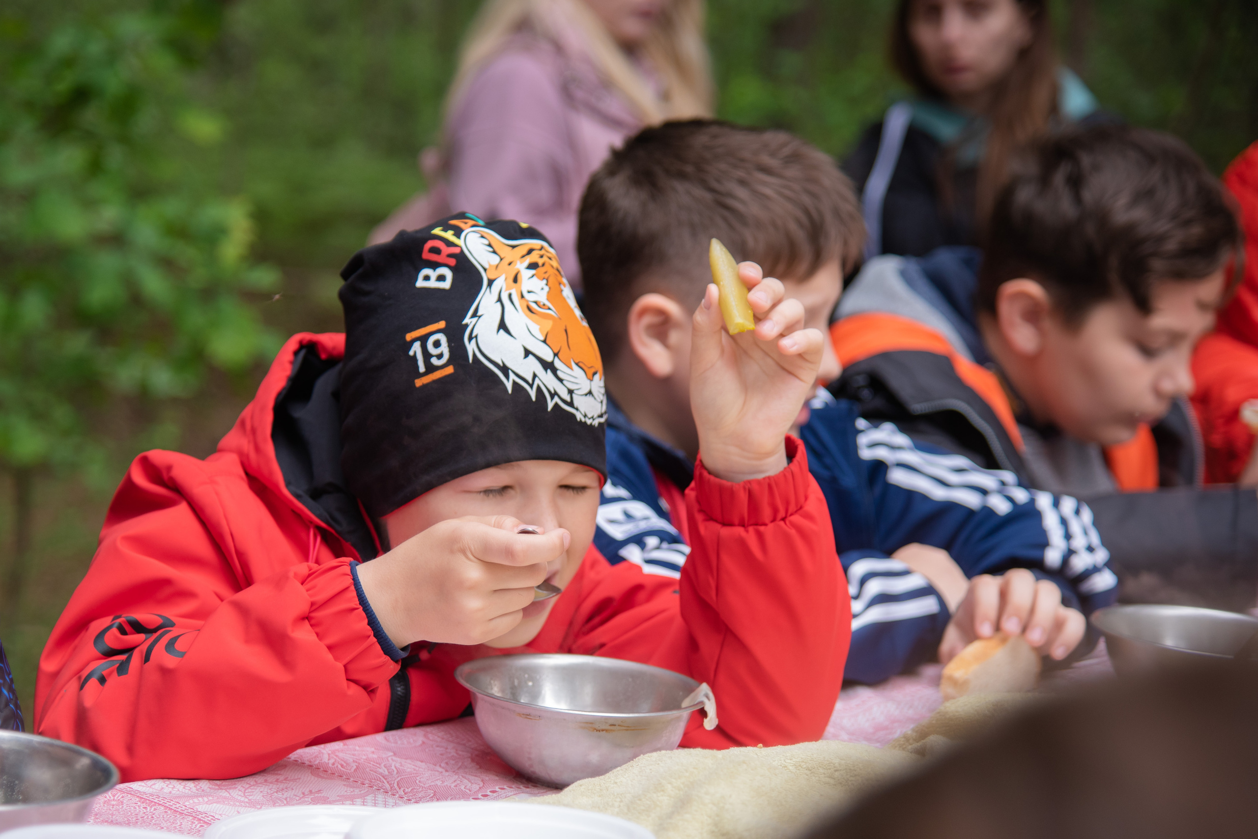 Фотосессия из конного клуба "Серая лошадь" для 6 класса 94 школы. Лапшина Юлия — школьный фотограф в Нижнем Новгороде. Выпускные альбомы