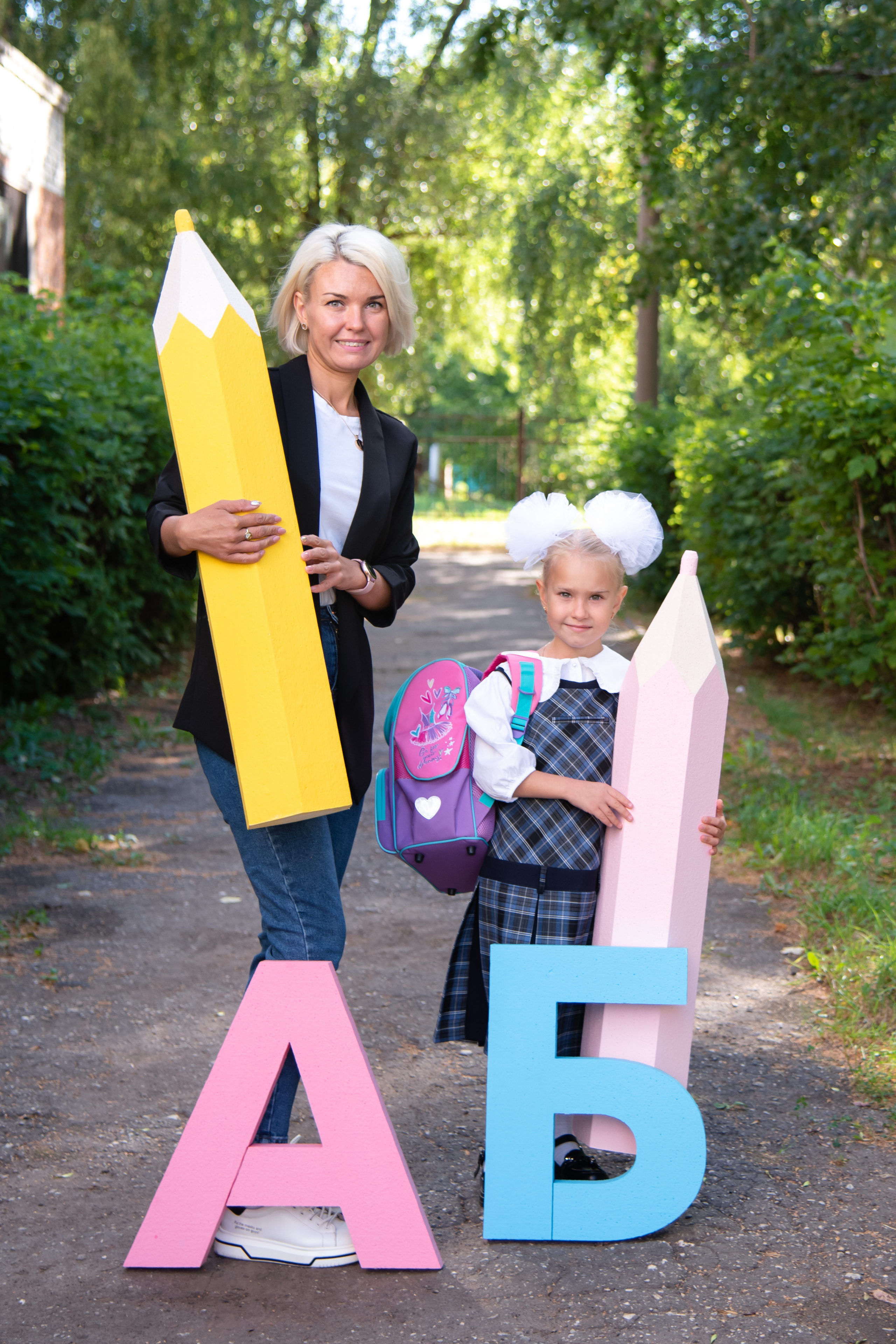 Солнечное 1 сентября 2022 года. Лапшина Юлия — школьный фотограф в Нижнем Новгороде. Выпускные альбомы