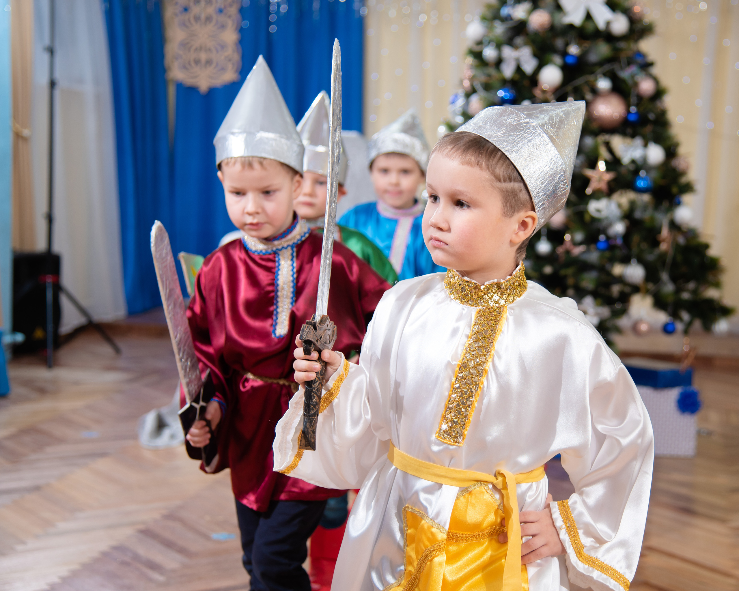 Фотографии с новогоднего утренника в детском саду "Крепыш". Лапшина Юлия — школьный фотограф в Нижнем Новгороде. Выпускные альбомы