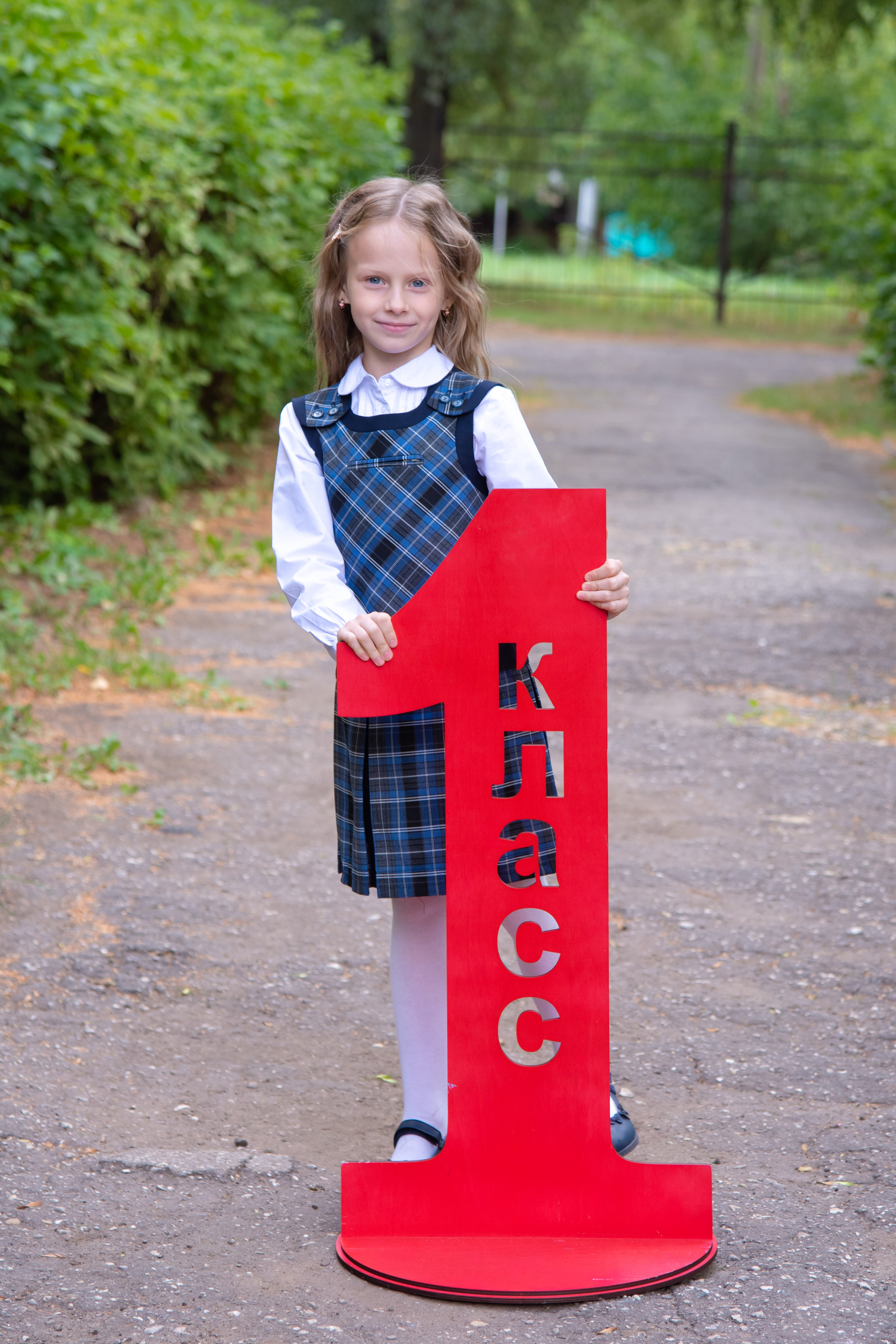 Солнечное 1 сентября 2022 года. Лапшина Юлия — школьный фотограф в Нижнем Новгороде. Выпускные альбомы