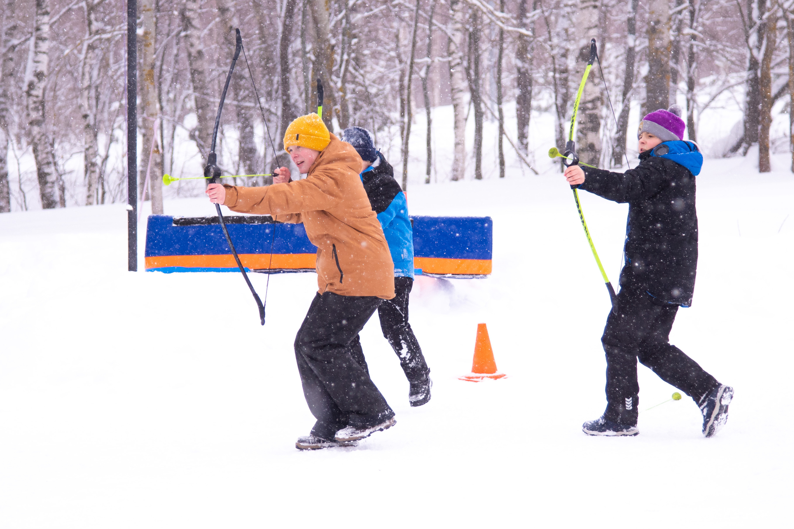 Фотосессия на базе отдыха "Остров приключений" для школы 94. Лапшина Юлия — школьный фотограф в Нижнем Новгороде. Выпускные альбомы