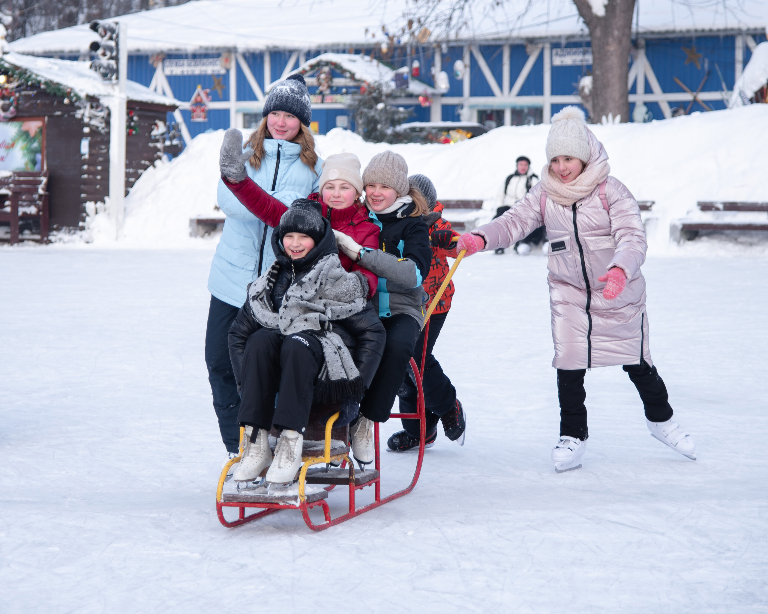 Школьная фотосессия в Парке 1 мая г.Нижнего Новгорода. Лапшина Юлия — школьный фотограф в Нижнем Новгороде. Выпускные альбомы