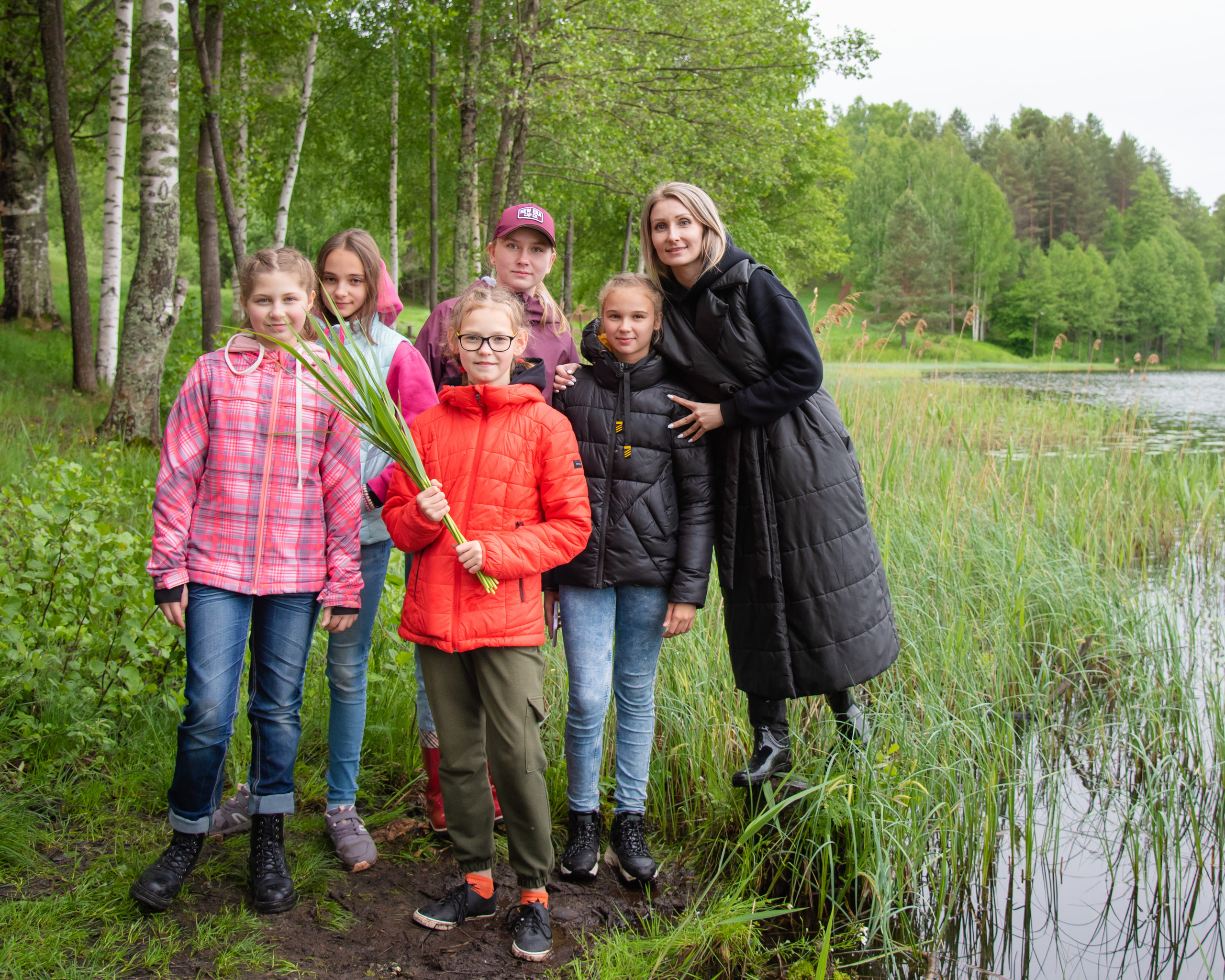 Фотосессия из конного клуба "Серая лошадь" для 6 класса 94 школы. Лапшина Юлия — школьный фотограф в Нижнем Новгороде. Выпускные альбомы