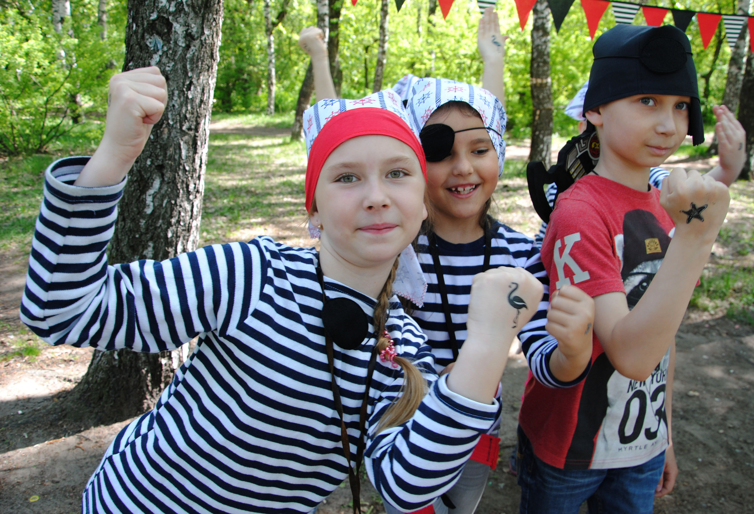 Фотосессия крутого дня рождения в стиле "Школы пиратов" в Н. Новгороде. Лапшина Юлия — школьный фотограф в Нижнем Новгороде. Выпускные альбомы