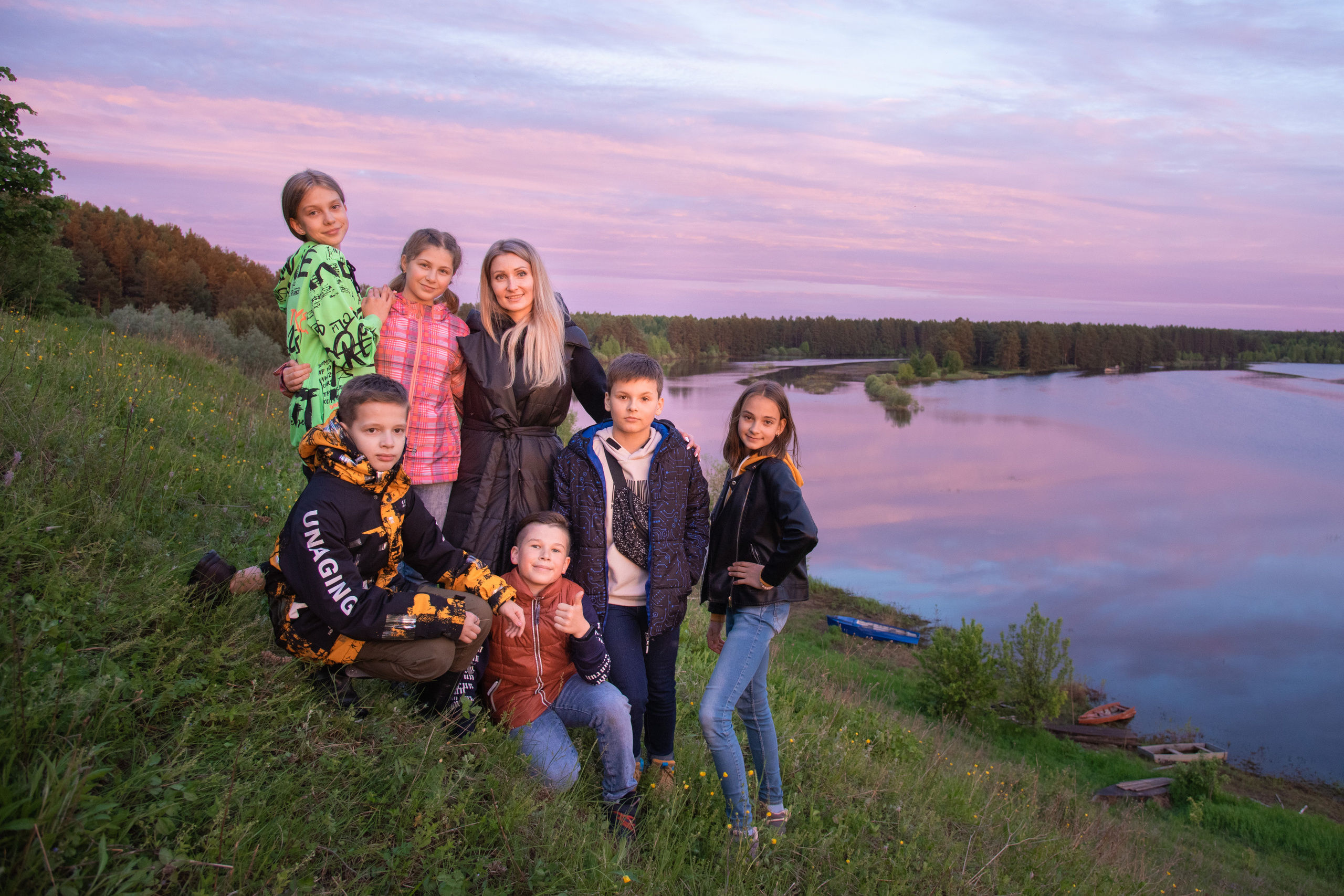 Фотосессия из конного клуба "Серая лошадь" для 6 класса 94 школы. Лапшина Юлия — школьный фотограф в Нижнем Новгороде. Выпускные альбомы