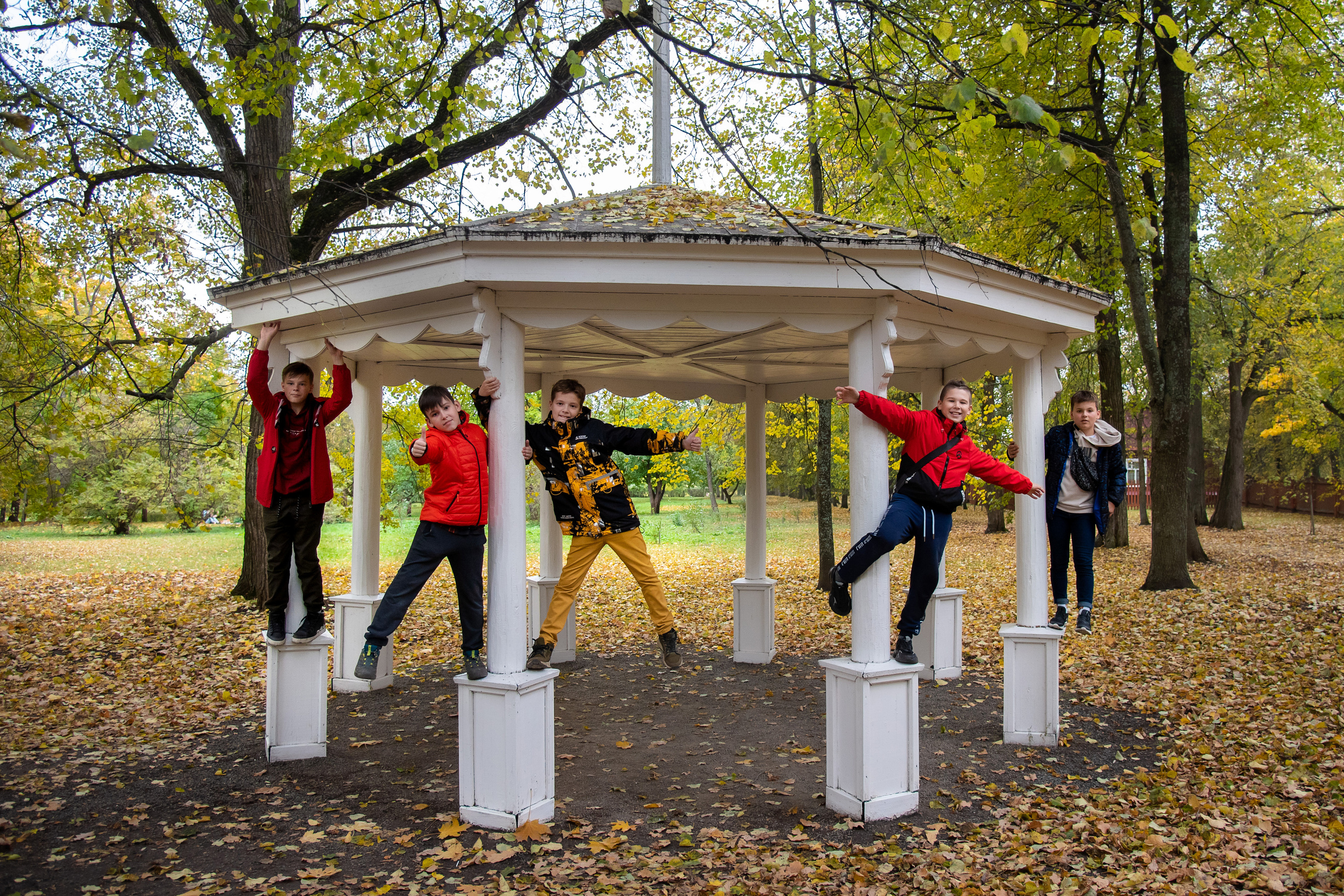 Фотографии со школьной экскурсии в село Большое Болдино. Лапшина Юлия — школьный фотограф в Нижнем Новгороде. Выпускные альбомы