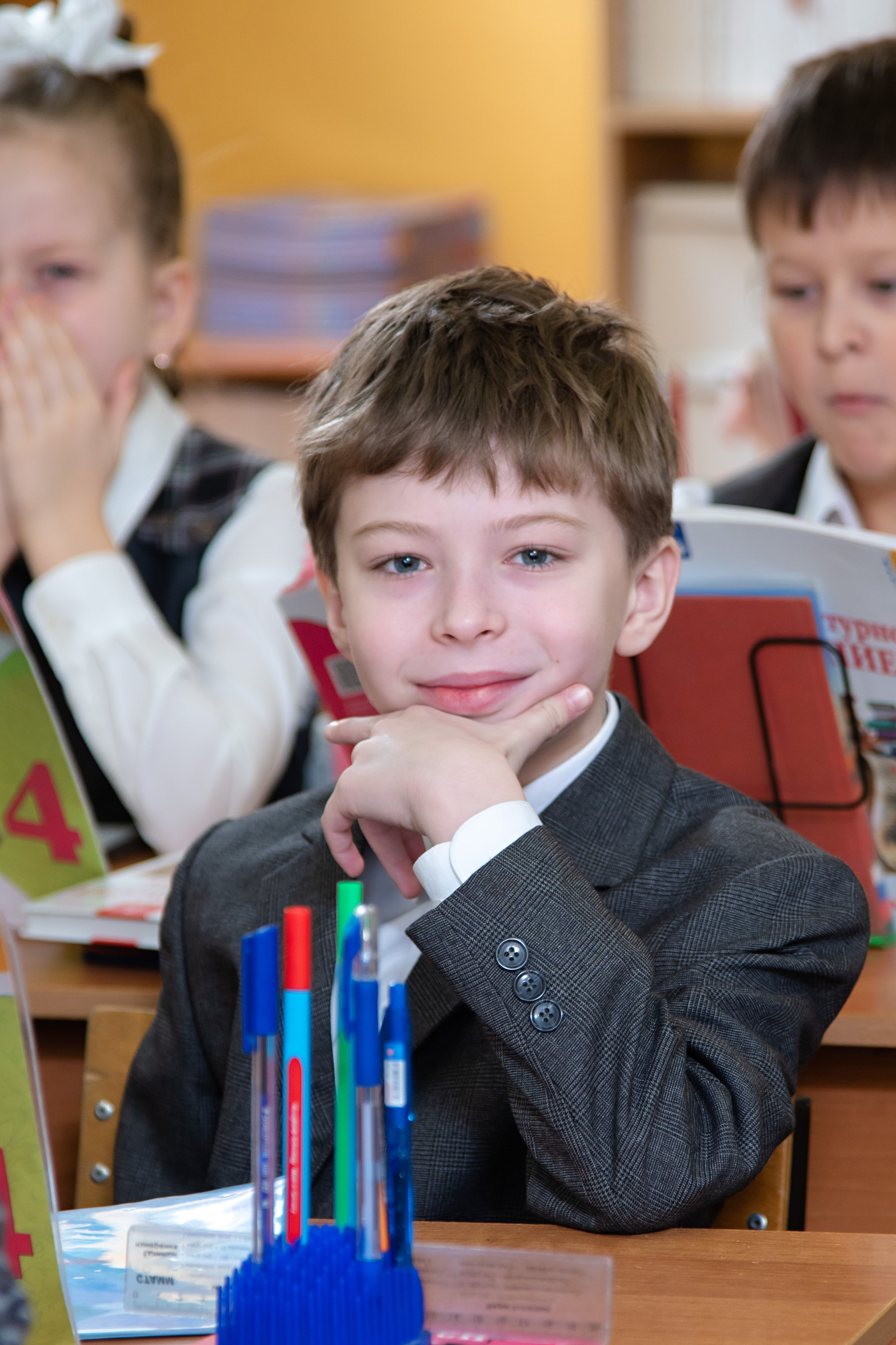 Фотосессия для начальной школы (первоклассников, 1-4 класс). Лапшина Юлия — школьный фотограф в Нижнем Новгороде. Выпускные альбомы