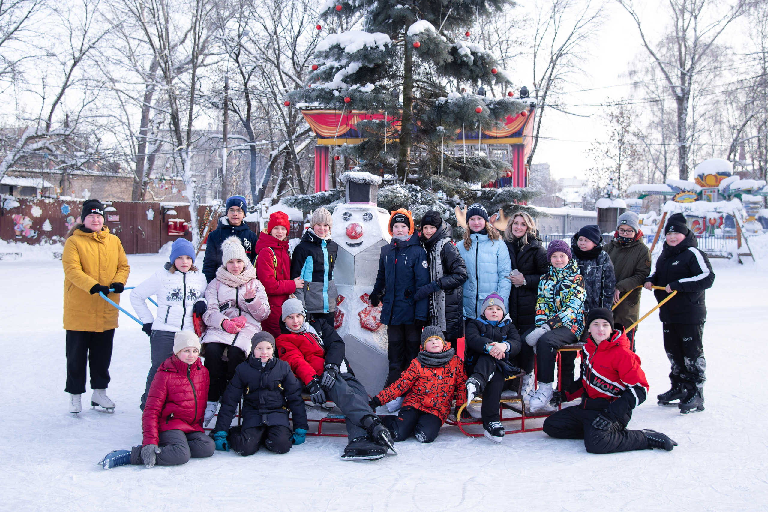 Школьная фотосессия в Парке 1 мая г.Нижнего Новгорода. Лапшина Юлия — школьный фотограф в Нижнем Новгороде. Выпускные альбомы