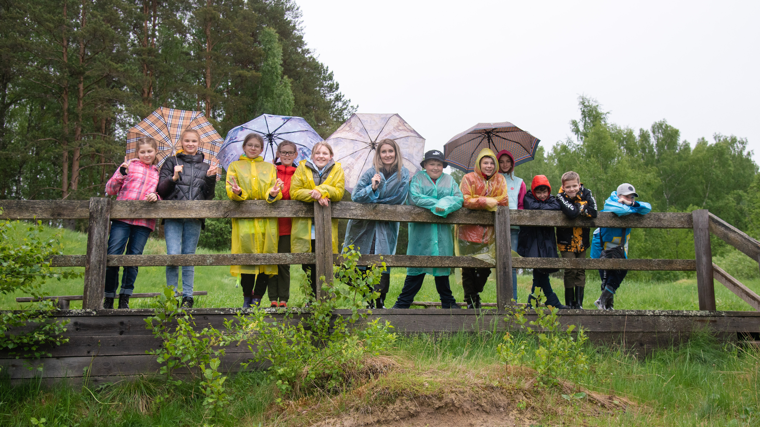 Фотосессия из конного клуба "Серая лошадь" для 6 класса 94 школы. Лапшина Юлия — школьный фотограф в Нижнем Новгороде. Выпускные альбомы