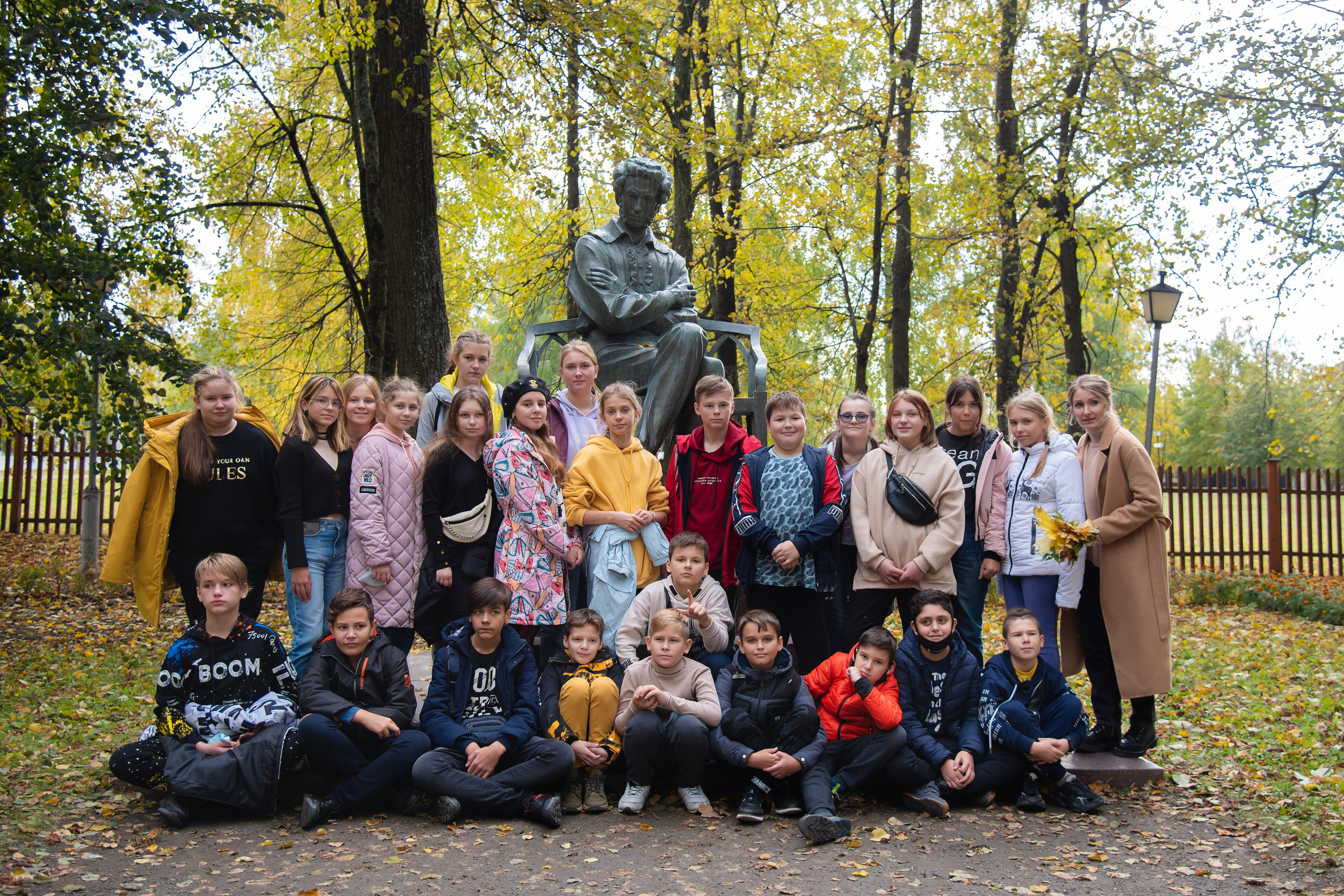 Фотографии со школьной экскурсии в село Большое Болдино. Лапшина Юлия — школьный фотограф в Нижнем Новгороде. Выпускные альбомы