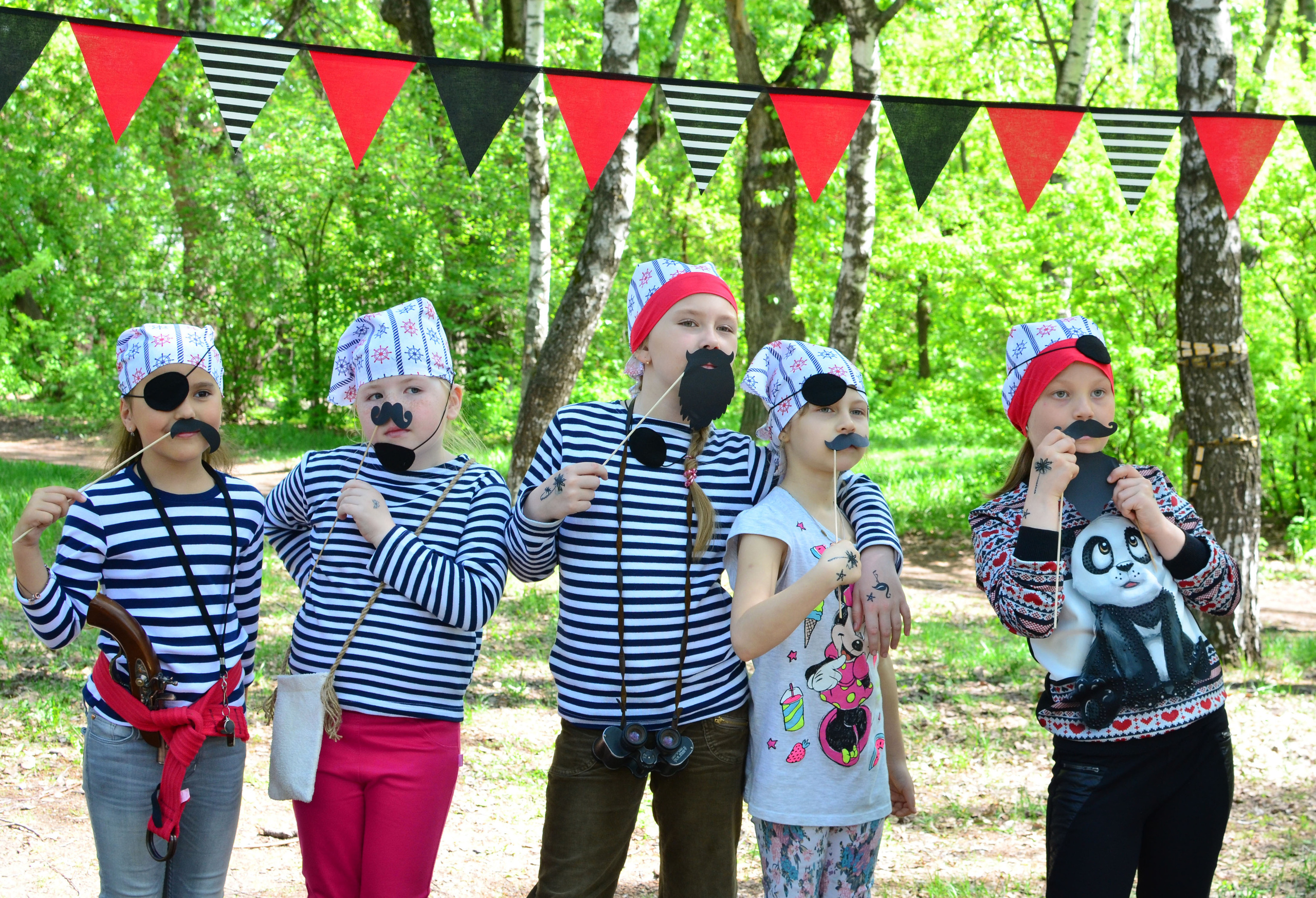Фотосессия крутого дня рождения в стиле "Школы пиратов" в Н. Новгороде. Лапшина Юлия — школьный фотограф в Нижнем Новгороде. Выпускные альбомы