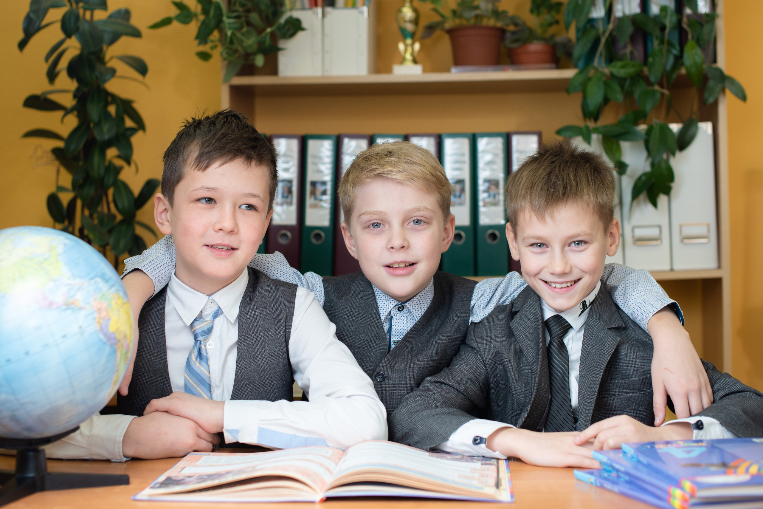 Фотосессия для начальной школы (первоклассников, 1-4 класс). Лапшина Юлия — школьный фотограф в Нижнем Новгороде. Выпускные альбомы