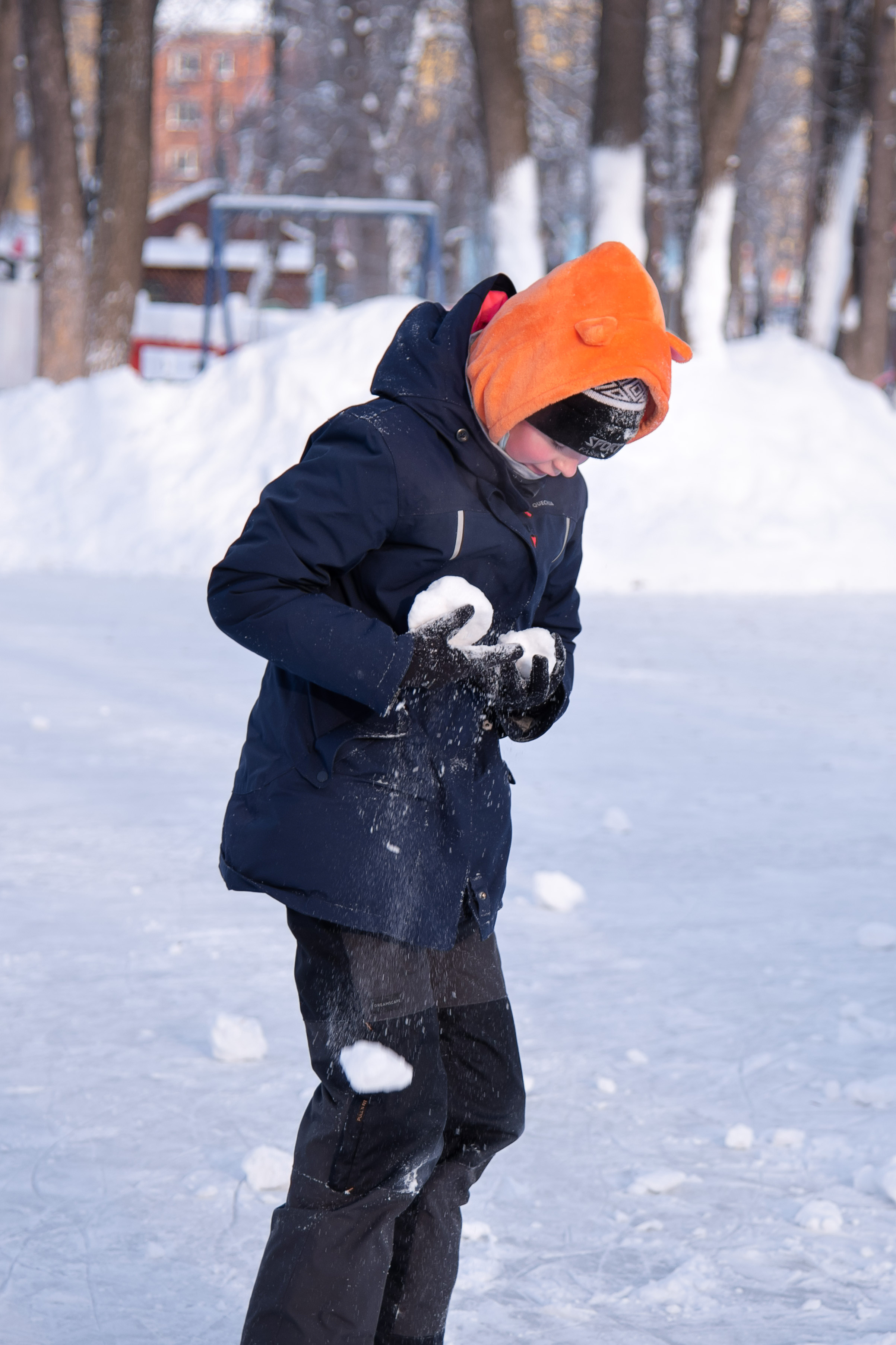 Школьная фотосессия в Парке 1 мая г.Нижнего Новгорода. Лапшина Юлия — школьный фотограф в Нижнем Новгороде. Выпускные альбомы