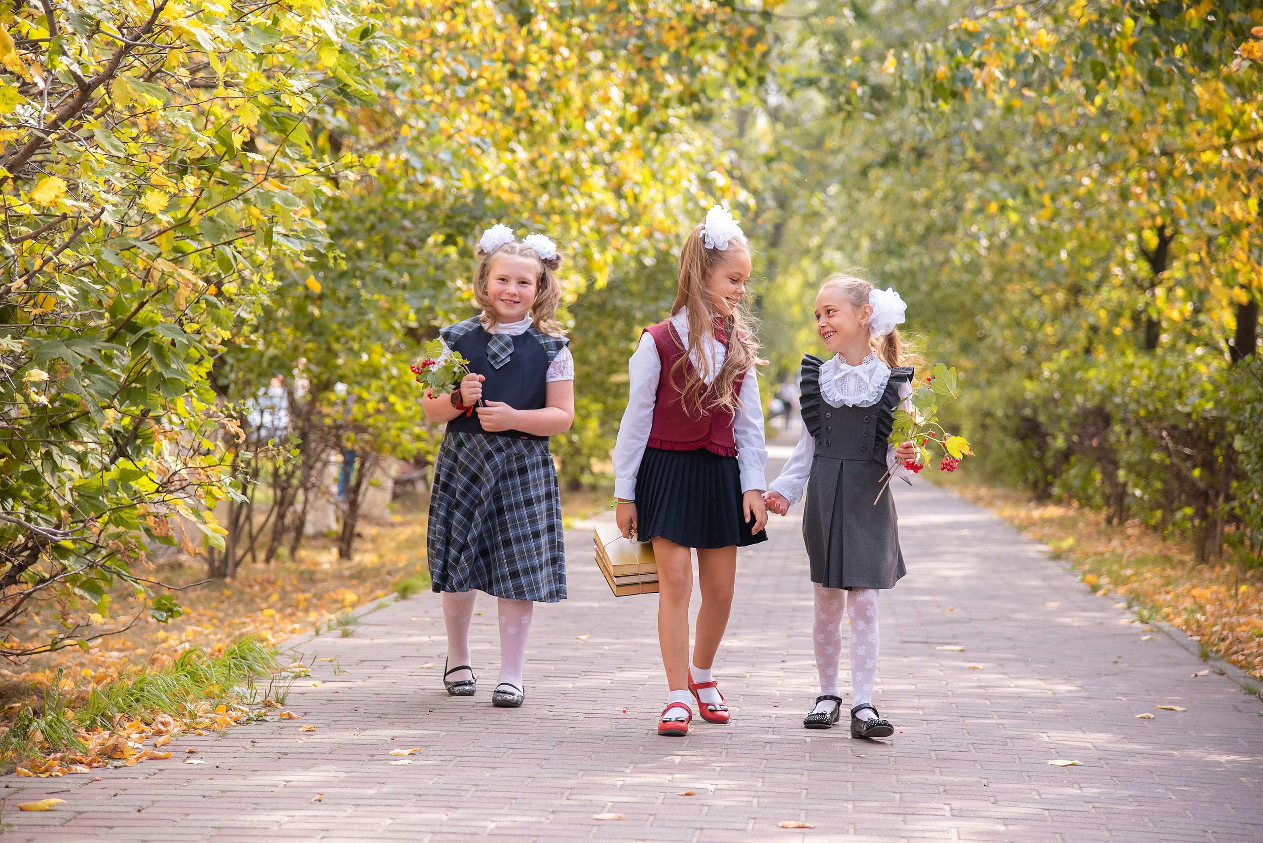 Фотосессия для начальной школы (первоклассников, 1-4 класс). Лапшина Юлия — школьный фотограф в Нижнем Новгороде. Выпускные альбомы